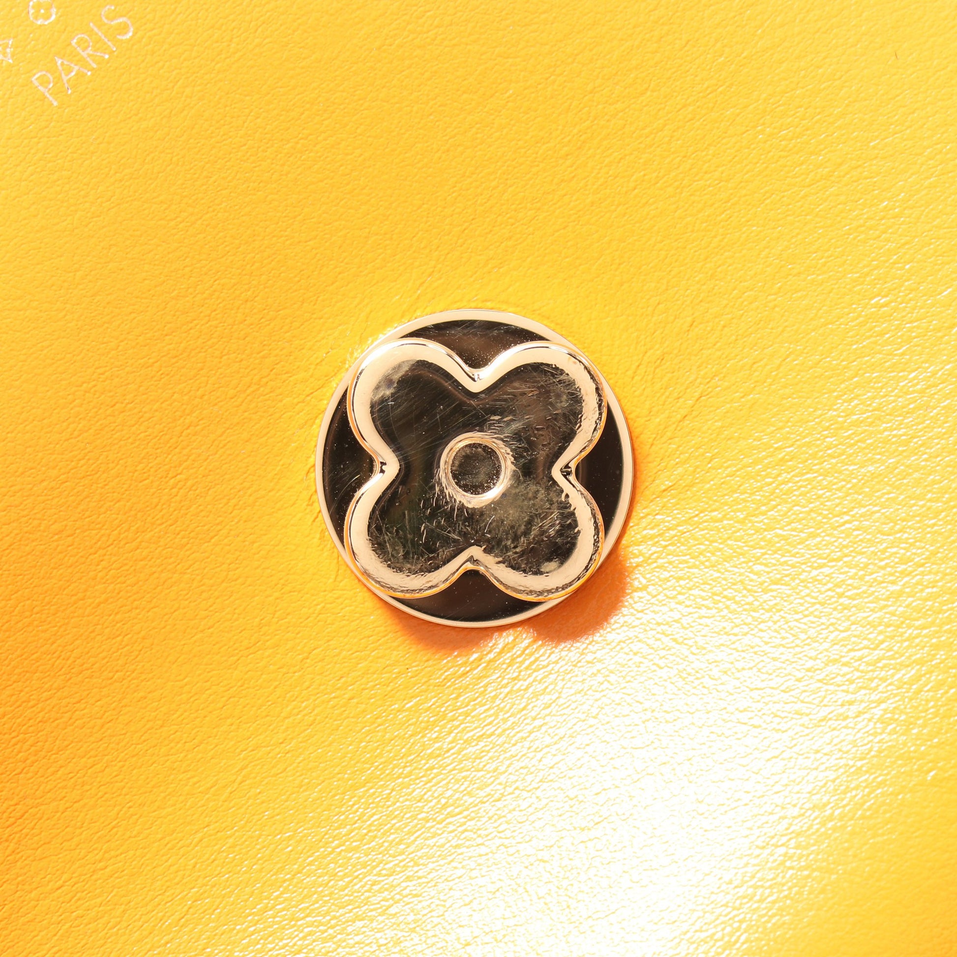 LV PONT 9 LVポンヌフ サマーゴールド ショルダーバッグ レザー オレンジ ルイヴィトン バッグ LOUIS VUITTON