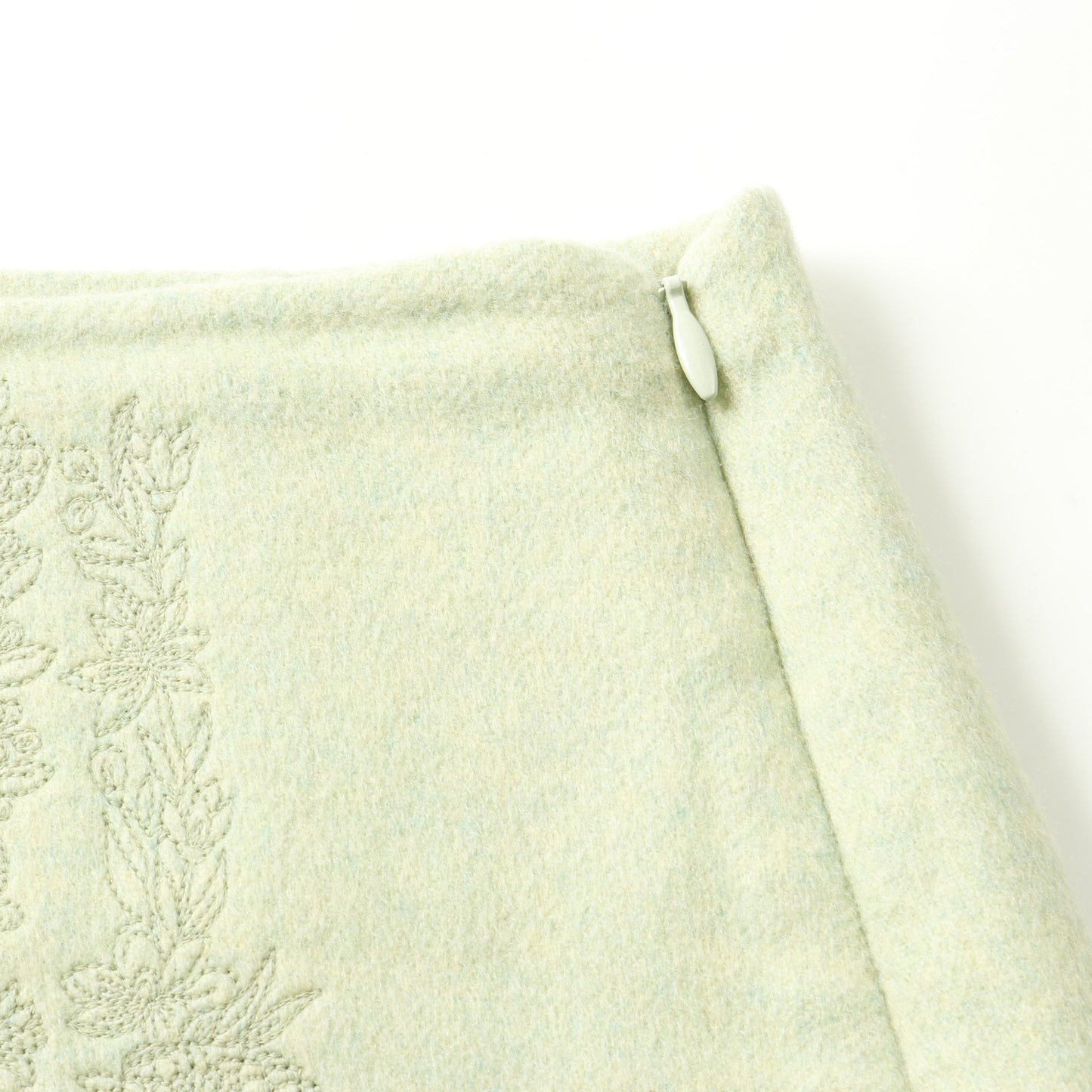 ミニ スカート 花柄 刺繍 カシミヤ ライトグリーン エルメス ボトムス HERMES