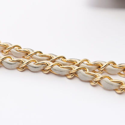ミニマトラッセ チェーンショルダーバッグ ラムスキン ホワイト ゴールド金具 ゴールド金具 ヴィンテージ シャネル バッグ CHANEL
