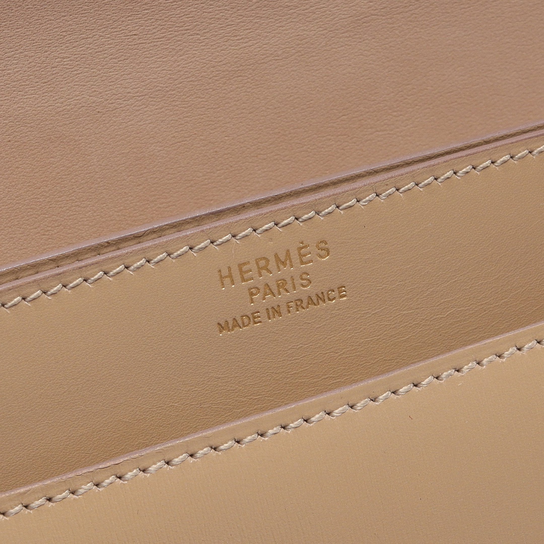 ピアノ ハンドバッグ ボックスカーフ ベージュ ゴールド金具 ○M刻印