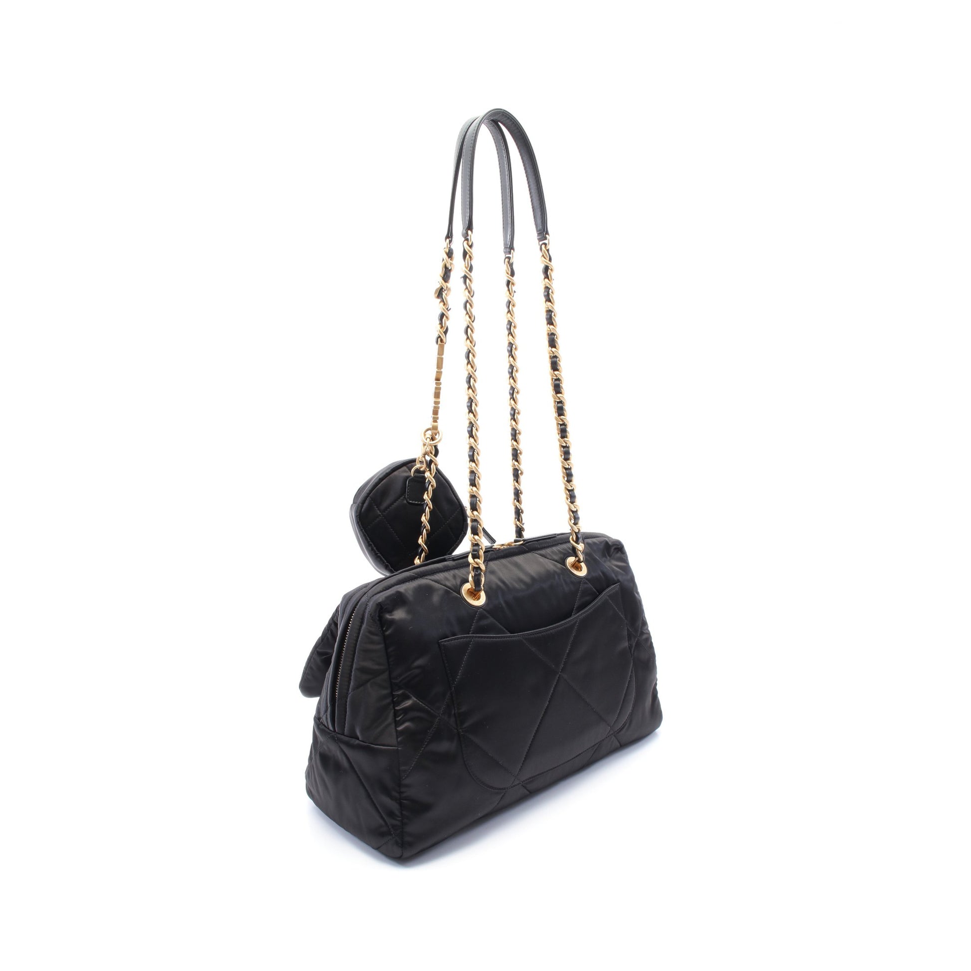 マトラッセ ラージボーリングバッグ チェーンショルダーバッグ ナイロン レザー ブラック ゴールド金具 シャネル バッグ CHANEL