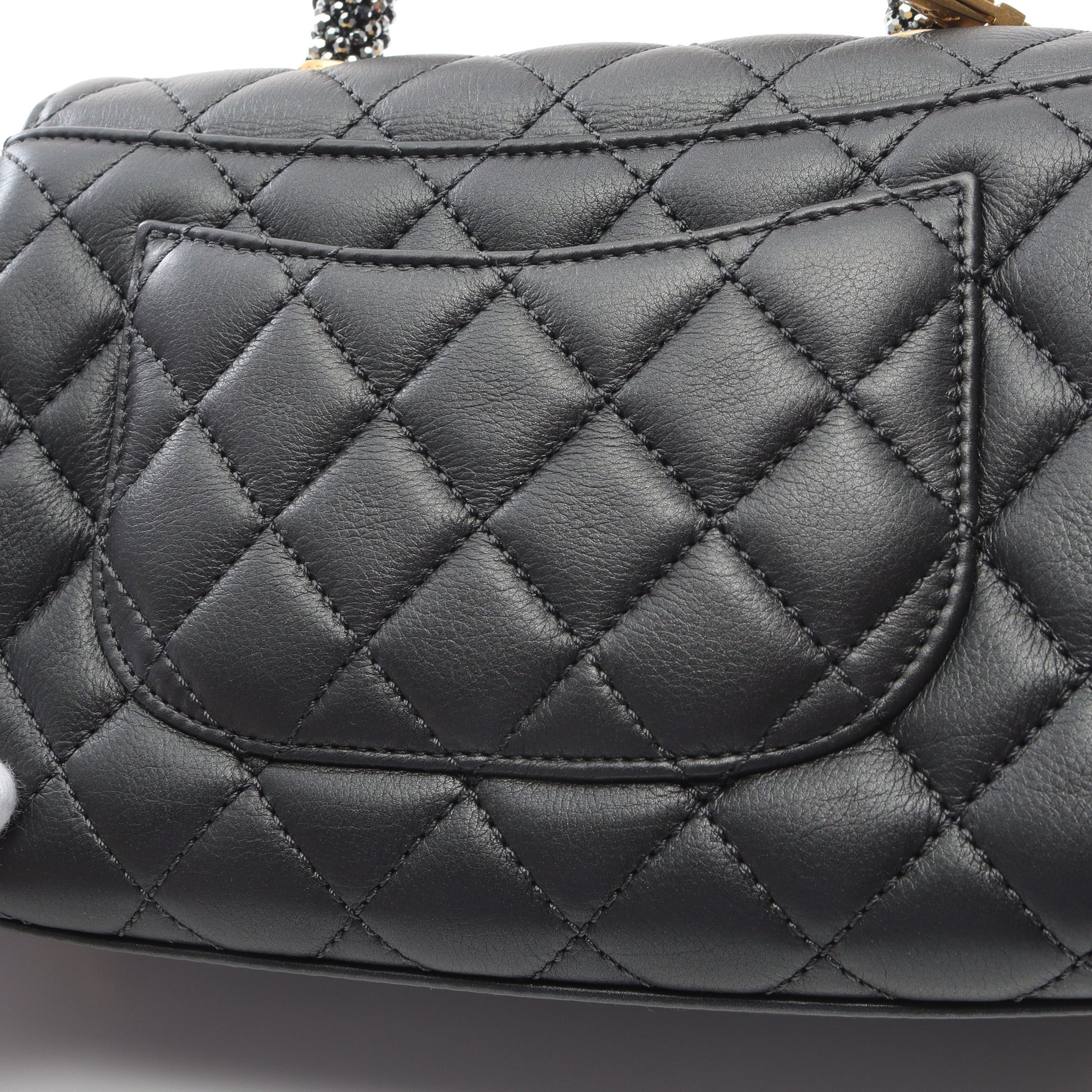 ココハンドル フラップ マトラッセ ハンドバッグ ラムスキン ブラック ゴールド金具 シャネル バッグ CHANEL