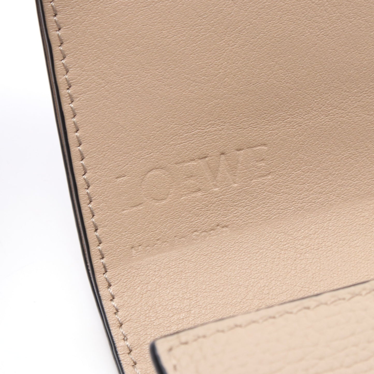 アナグラムコンパクトフラップウォレット 二つ折り財布 レザー グレーベージュ ロエベ 財布・小物 LOEWE