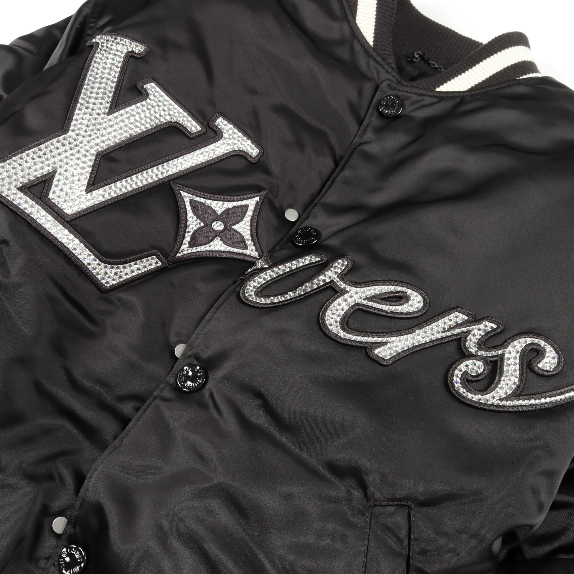 エンブロイダードナイロンベースボール ブルゾン ラインストーン ナイロン ブラック ホワイト ルイヴィトン アウター LOUIS VUITTON