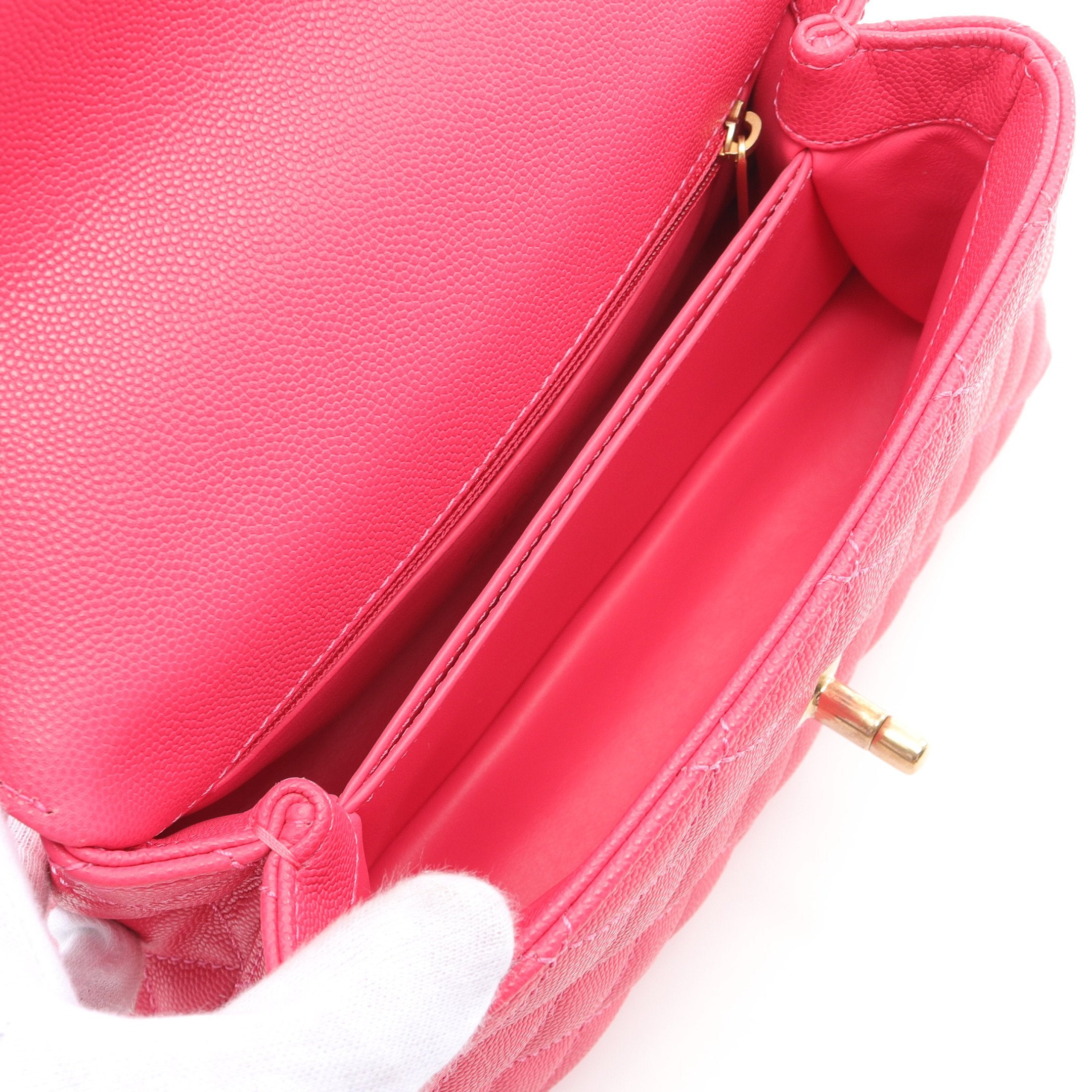 ココハンドル フラップ マトラッセ ハンドバッグ キャビアスキン