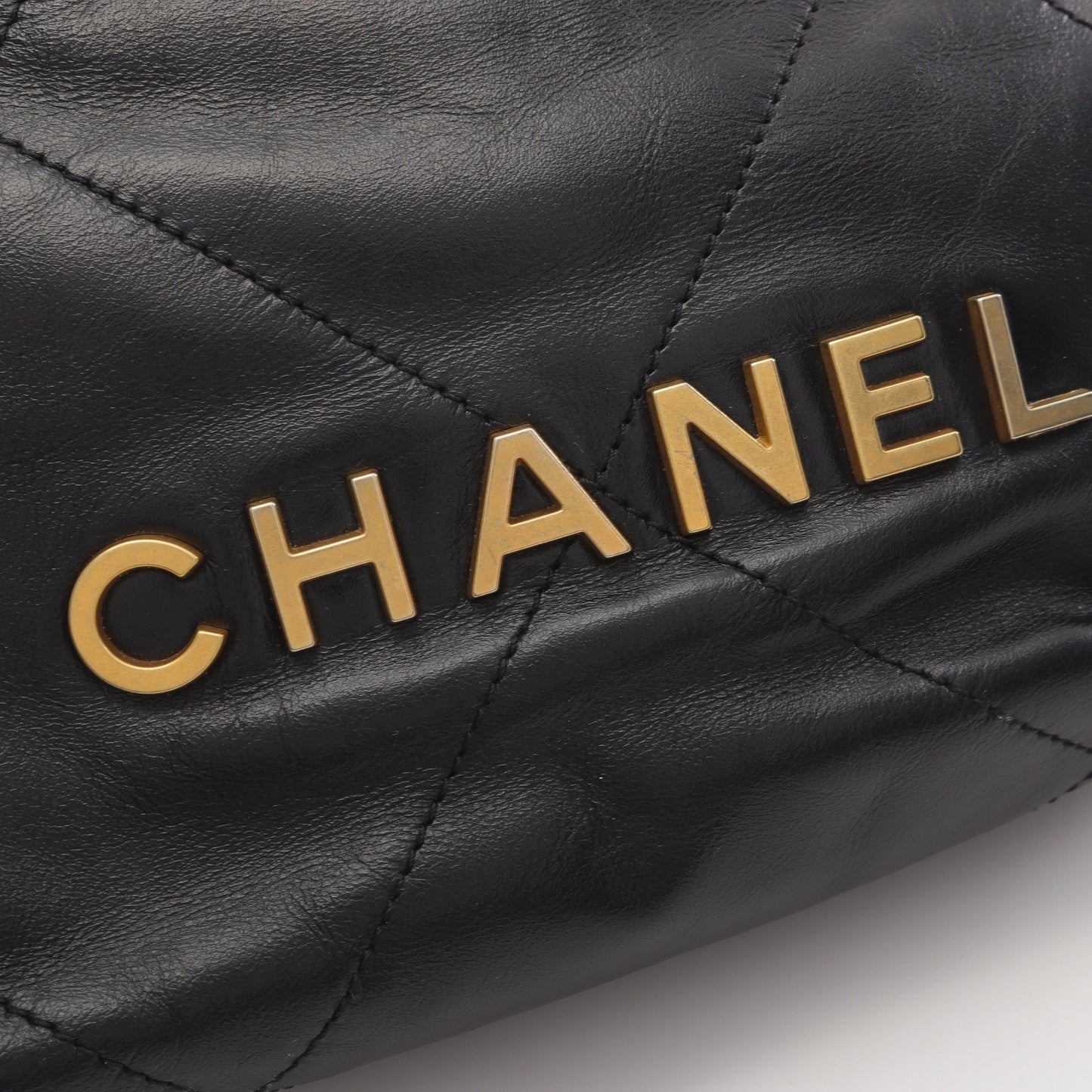 CHANEL 22 ミニ チェーンショルダーバッグ レザー ブラック ゴールド金具 2WAY シャネル バッグ CHANEL