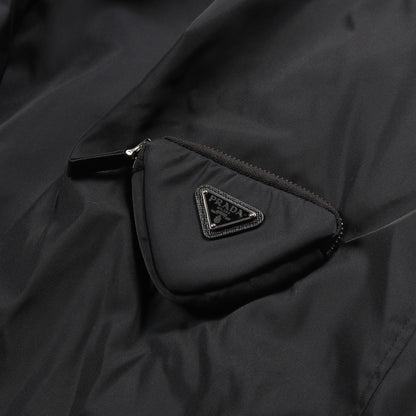 Re-Nylon ボンバージャケット ナイロン ブラック 三角プレート プラダ アウター PRADA