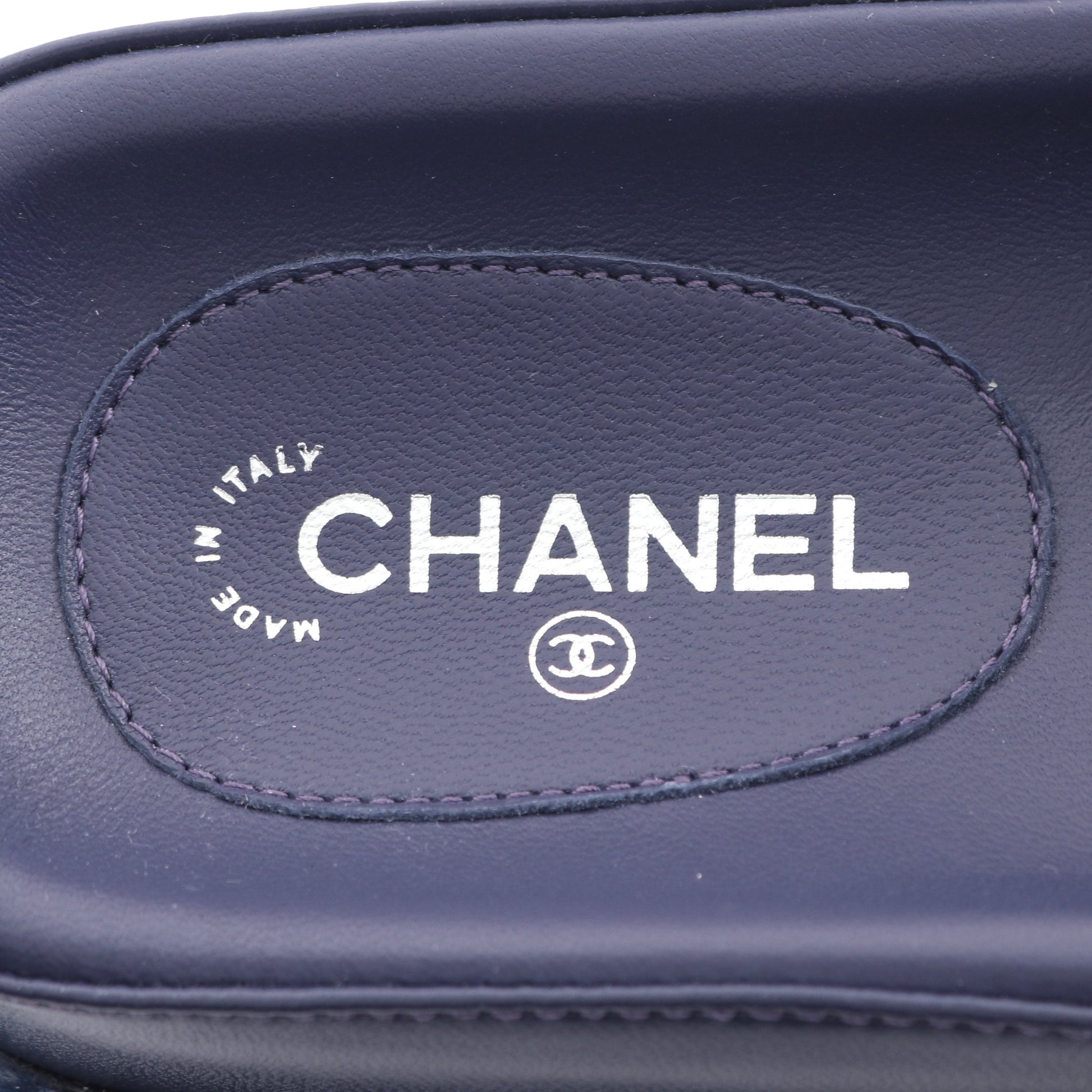 スライドサンダル ロゴ レザー ダークネイビー マルチカラー シャネル シューズ CHANEL