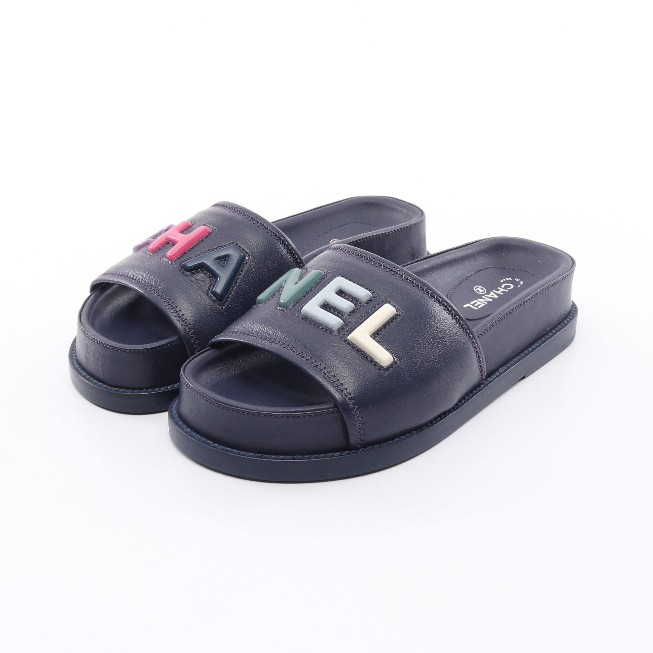 スライドサンダル ロゴ レザー ダークネイビー マルチカラー シャネル