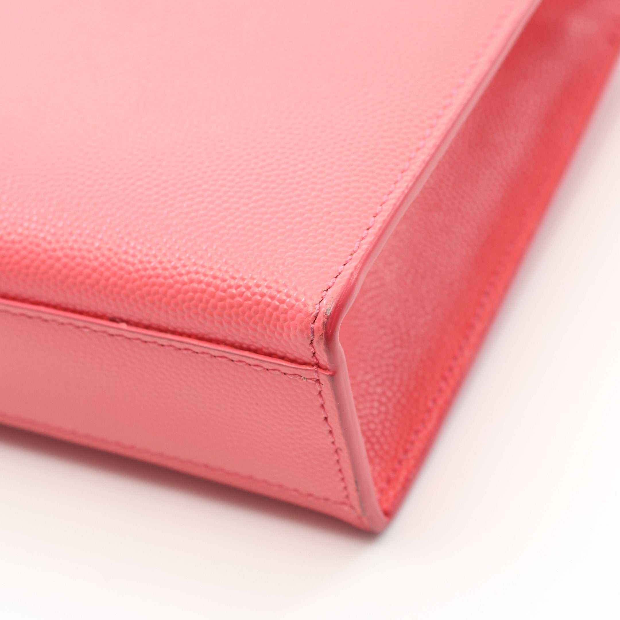 ケイト チェーンショルダーバッグ レザー ピンク サンローランパリ – RECLO