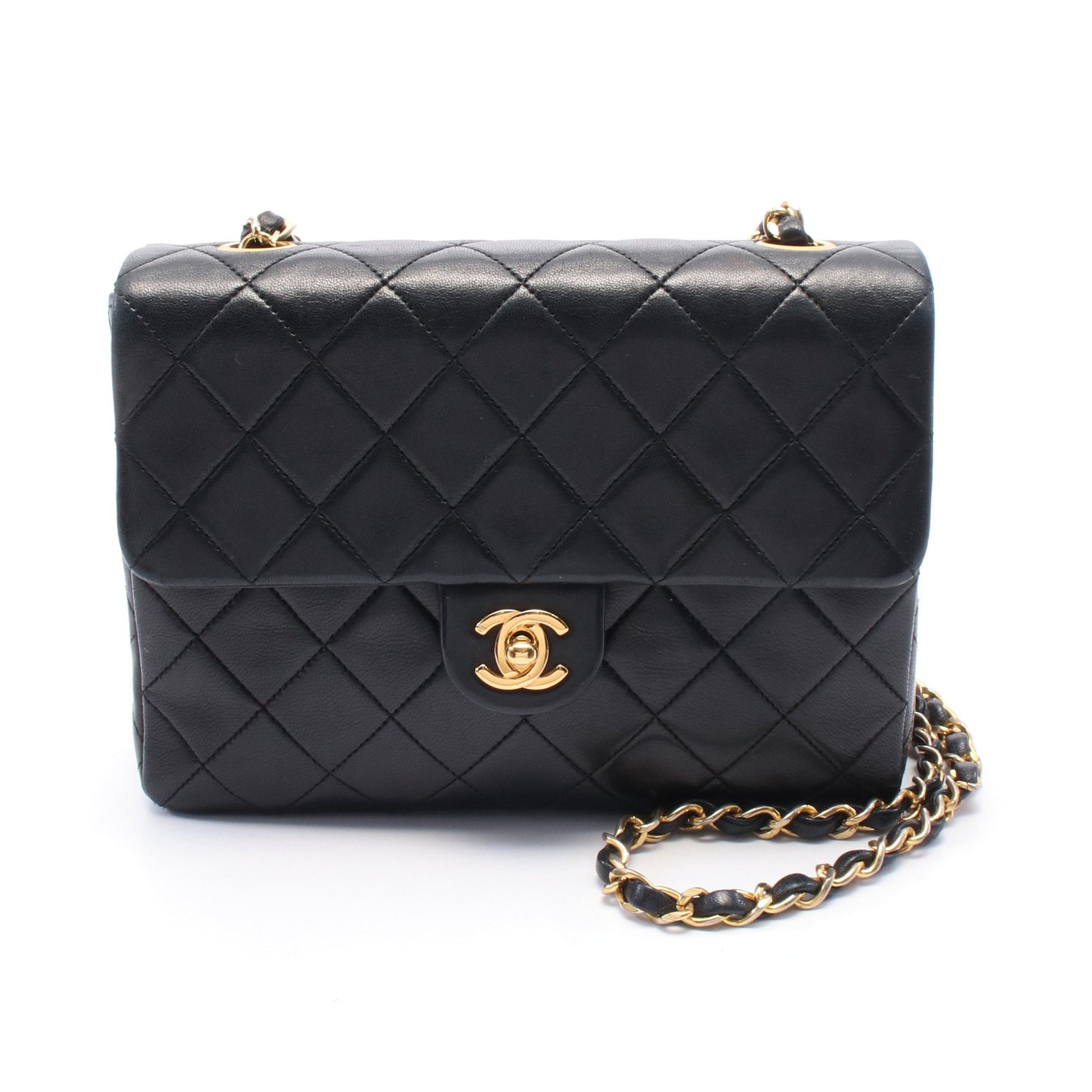 ミニマトラッセ20 チェーンショルダーバッグ ラムスキン ブラック ゴールド金具 シャネル バッグ CHANEL