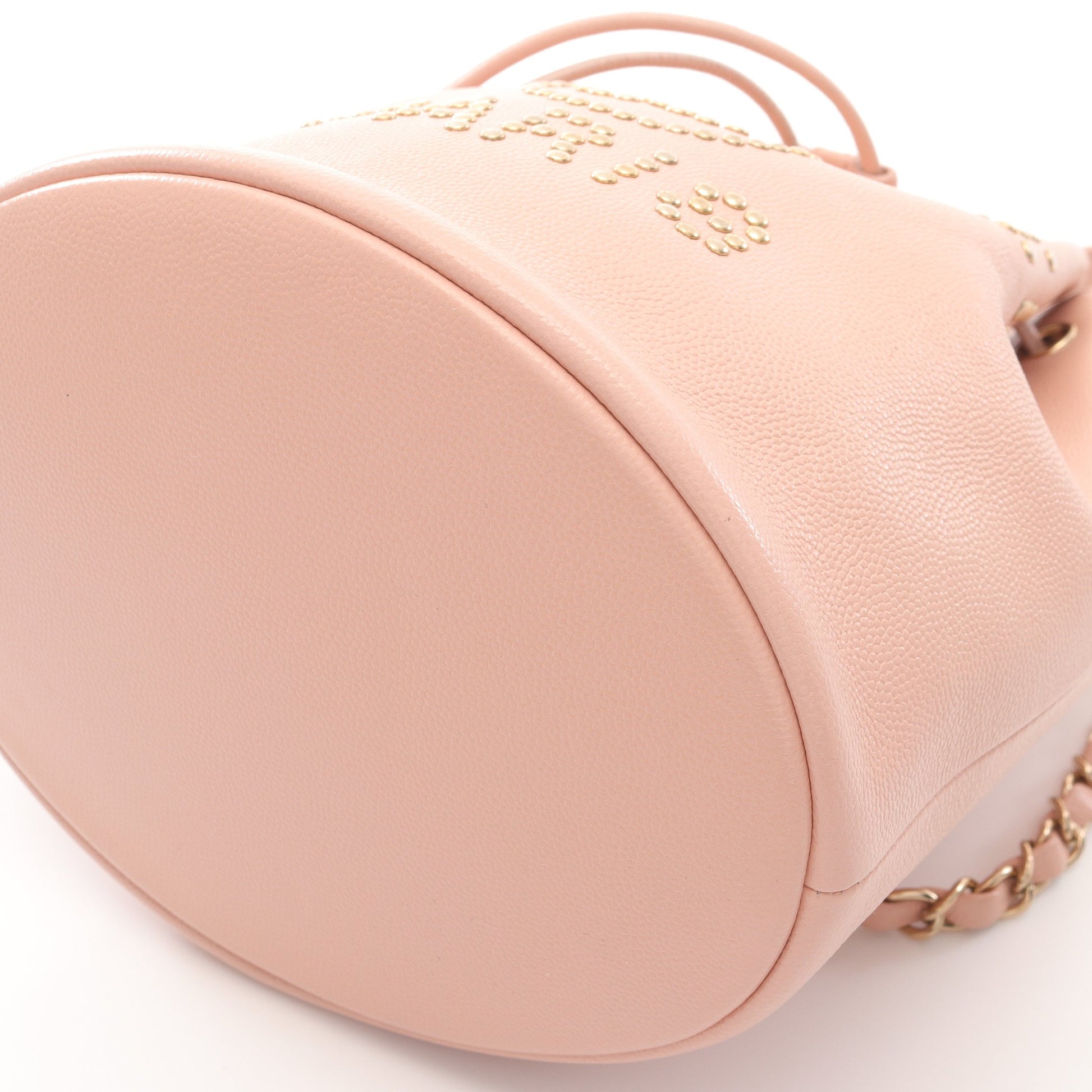 ドーヴィル スタッズロゴ 巾着 チェーンショルダーバッグ キャビアスキン ピンク ゴールド金具 シャネル バッグ CHANEL