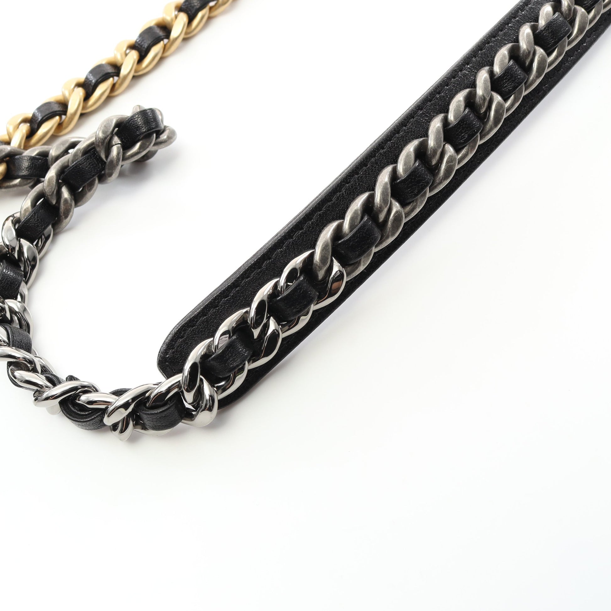 19 ディズヌフ マトラッセ チェーンショルダーバッグ レザー ブラック コンビ金具 2WAY シャネル バッグ CHANEL