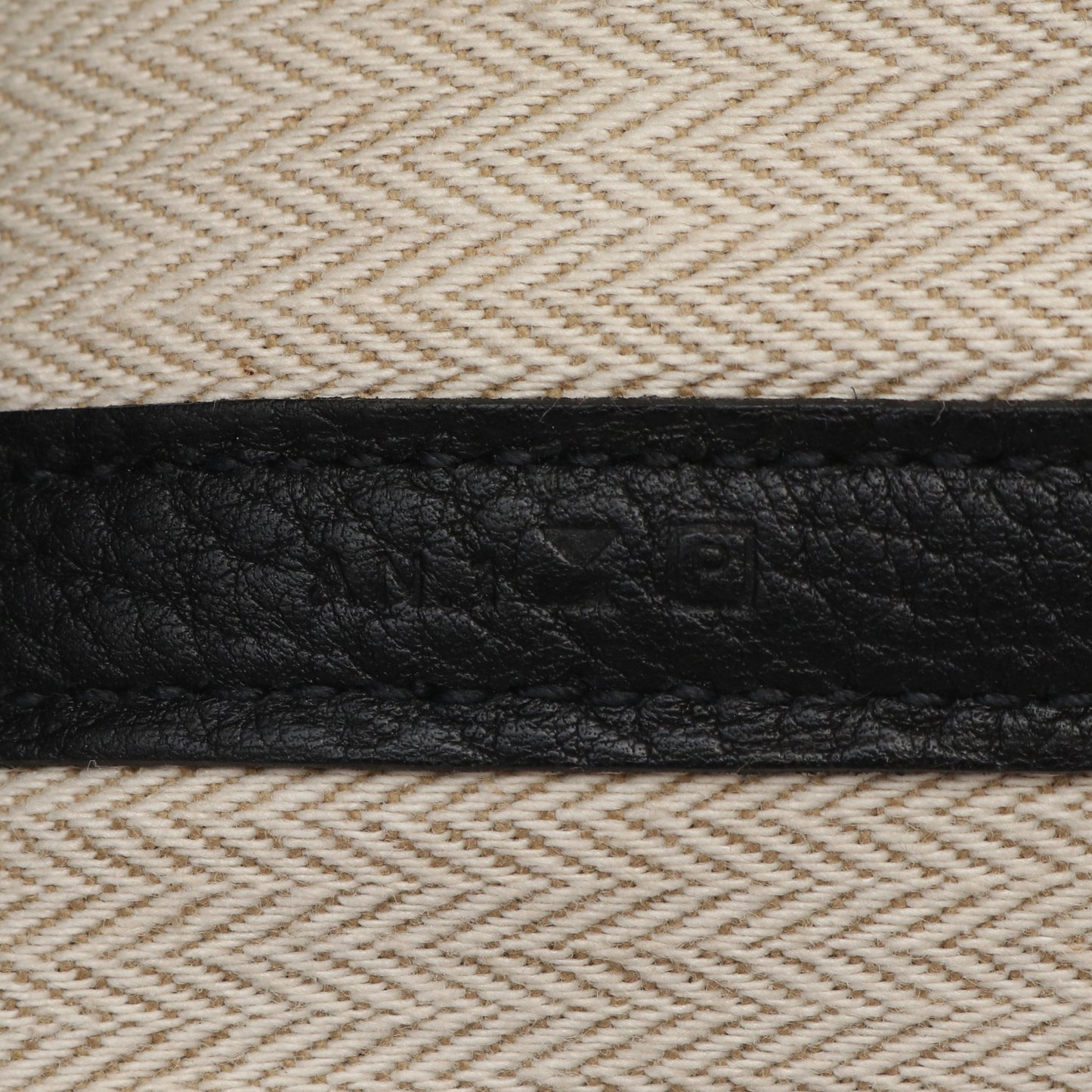 ガーデンパーティPM ブラック ハンドバッグ トートバッグ ネゴンダ ブラック シルバー金具 □P刻印 エルメス バッグ HERMES