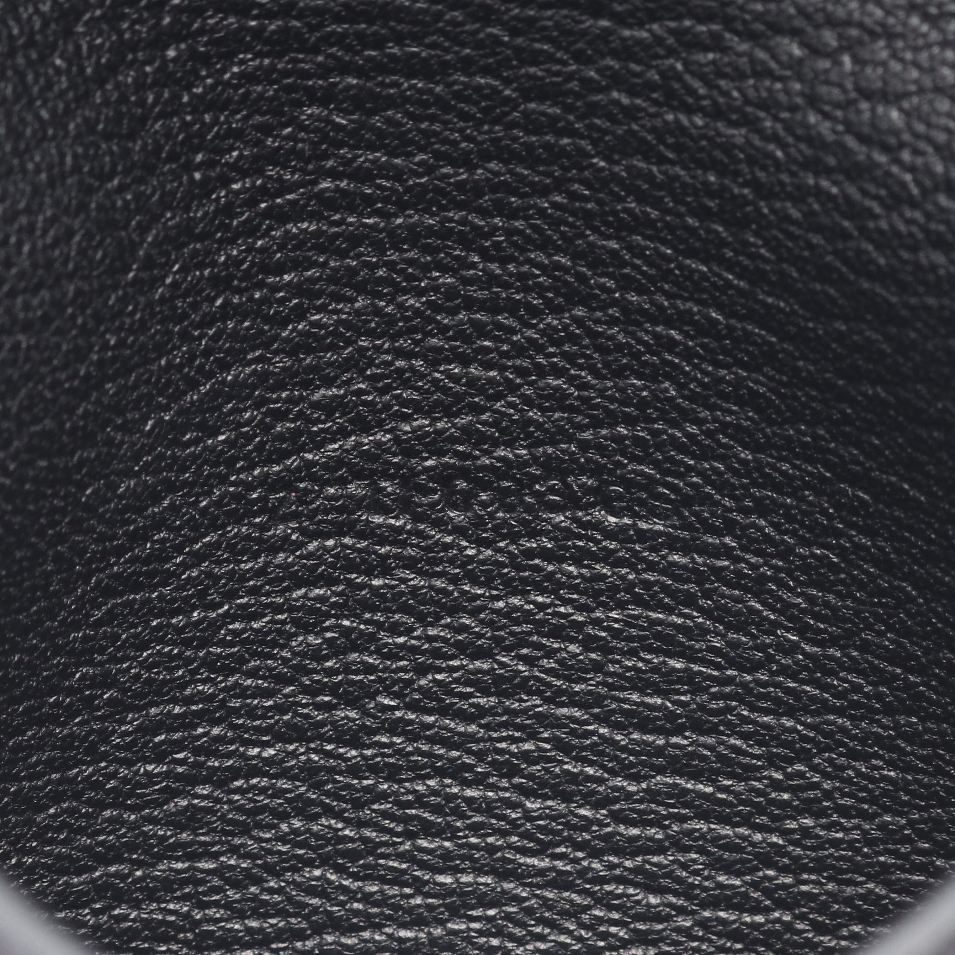 ベアンコンパクト ブラック 二つ折り財布 シェーブル ブラック シルバー金具 Z刻印 エルメス 財布・小物 HERMES