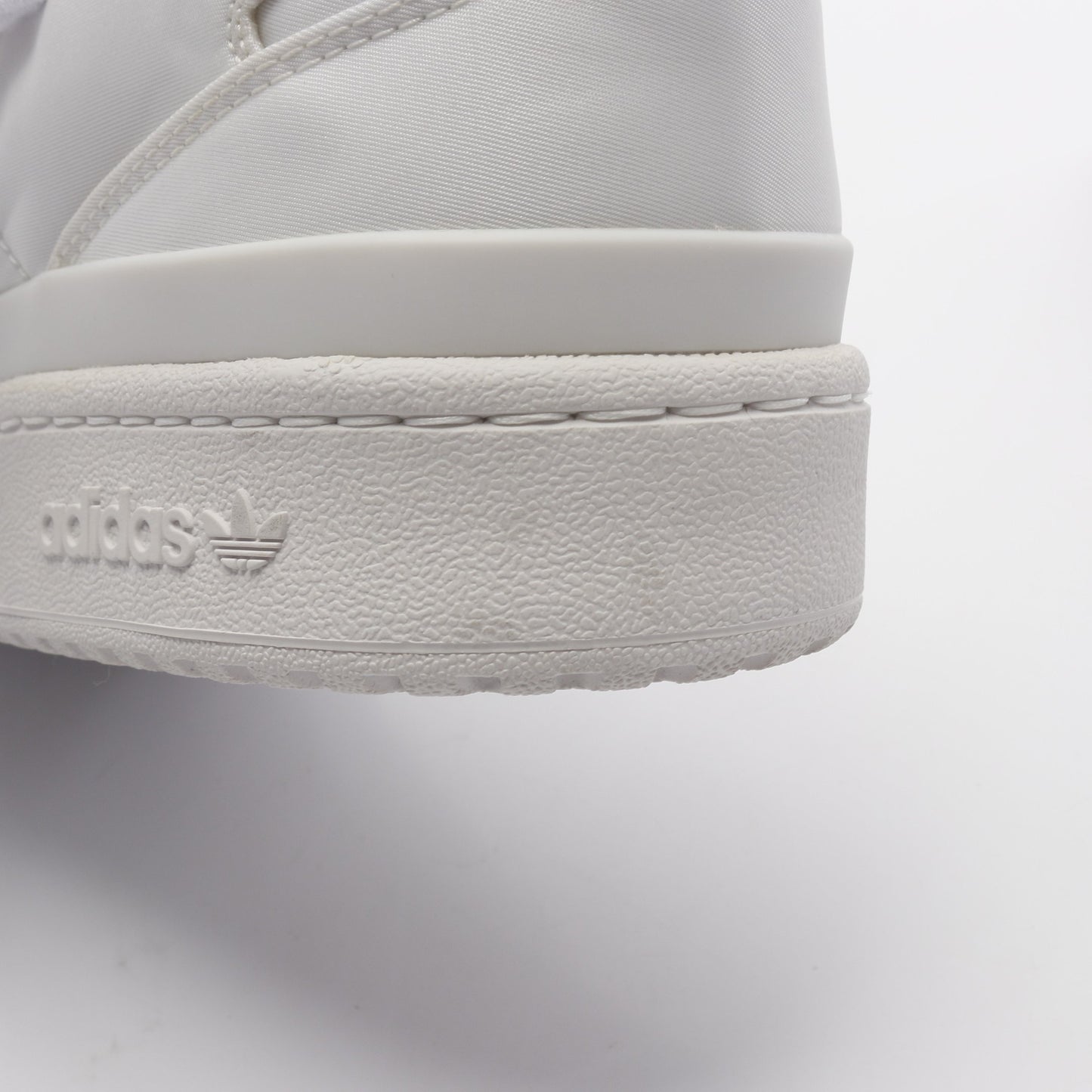 PRADA × adidas Re-Nylon FORUM LOW フォーラム ローカットスニーカー スニーカー ファブリック レザー ホワイト プラダ シューズ PRADA