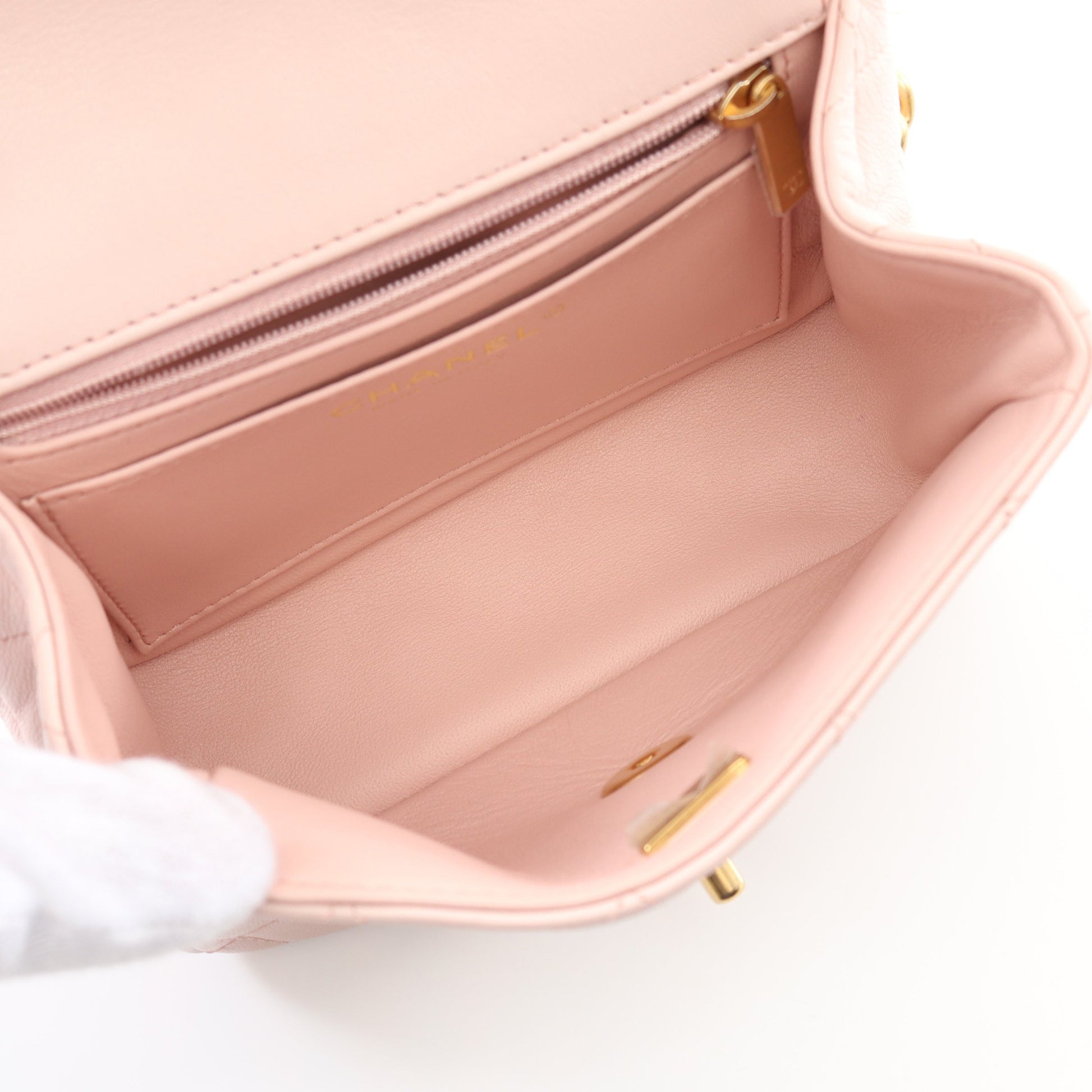 マトラッセ チェーンショルダーバッグ ラムスキン ピンク ゴールド金具 2WAY シャネル バッグ CHANEL