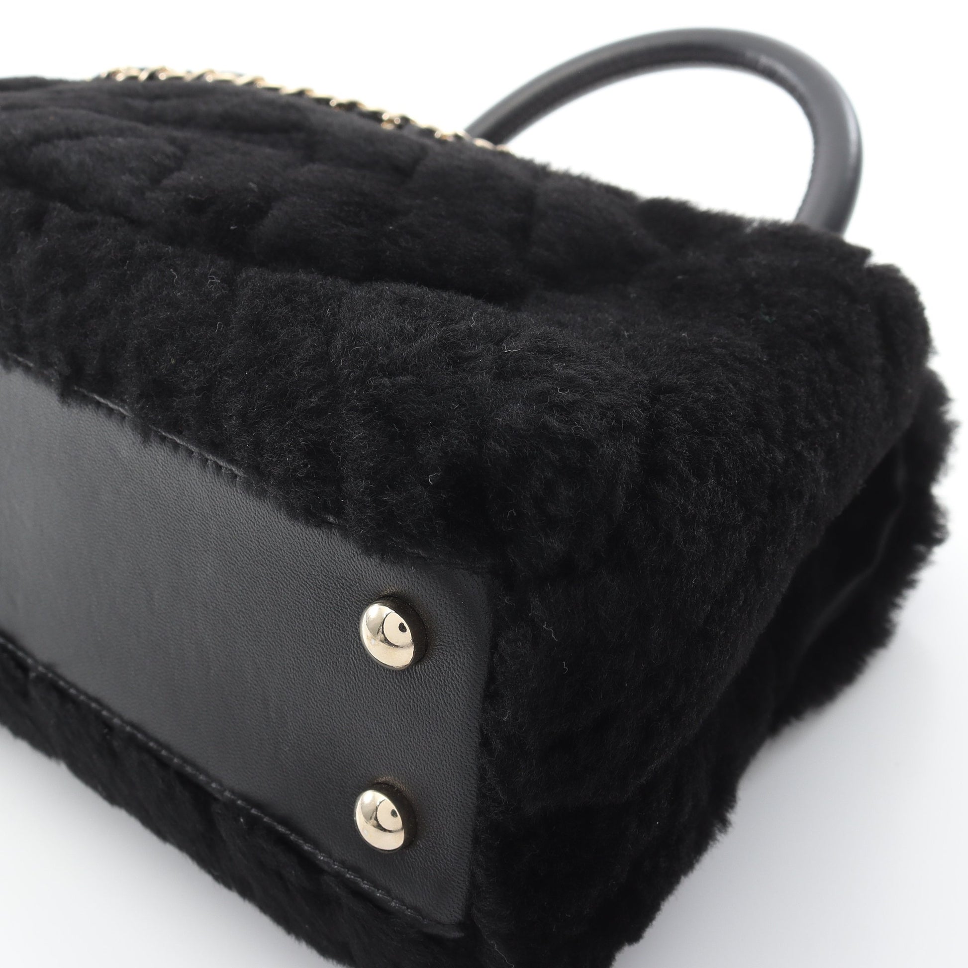 ココハンドル フラップ シェブロン Vステッチ ハンドバッグ ファー ブラック ゴールド金具 2WAY シャネル バッグ CHANEL
