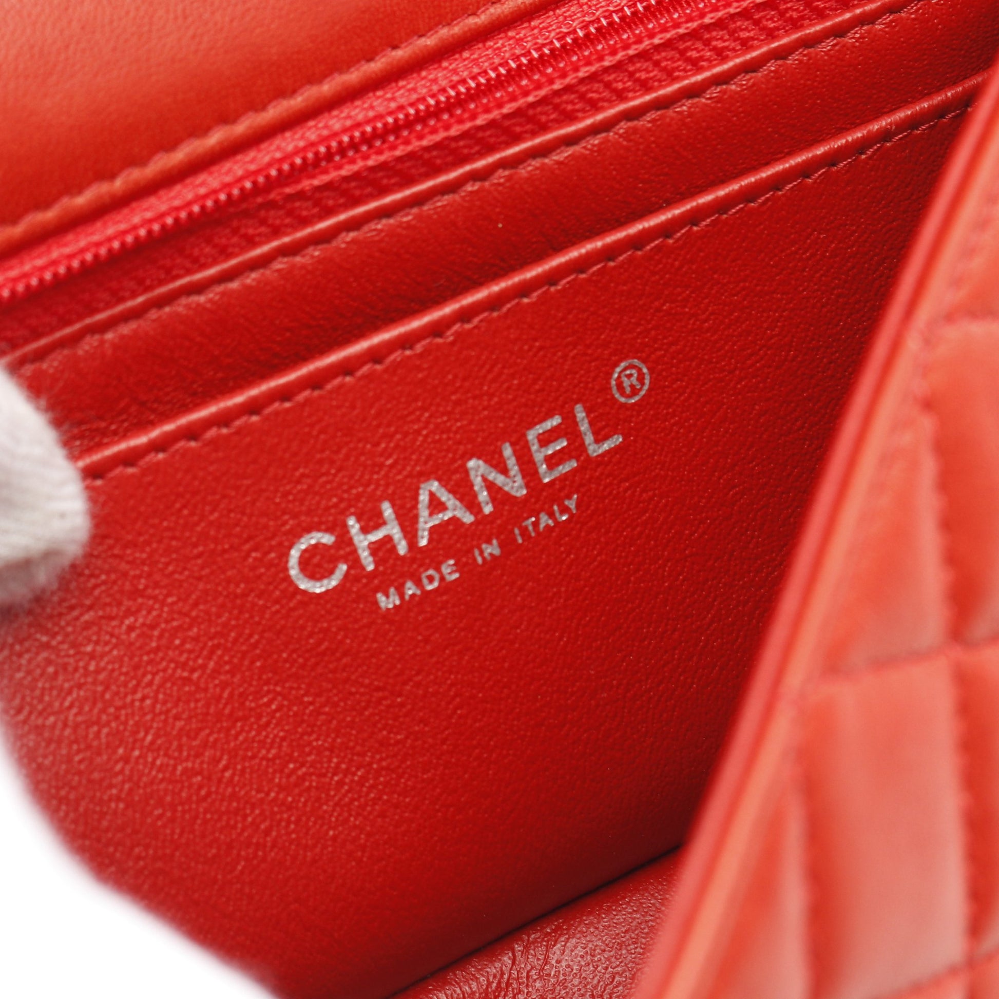 マトラッセ Wチェーンショルダーバッグ ラムスキン レッド シルバー金具 シャネル バッグ CHANEL