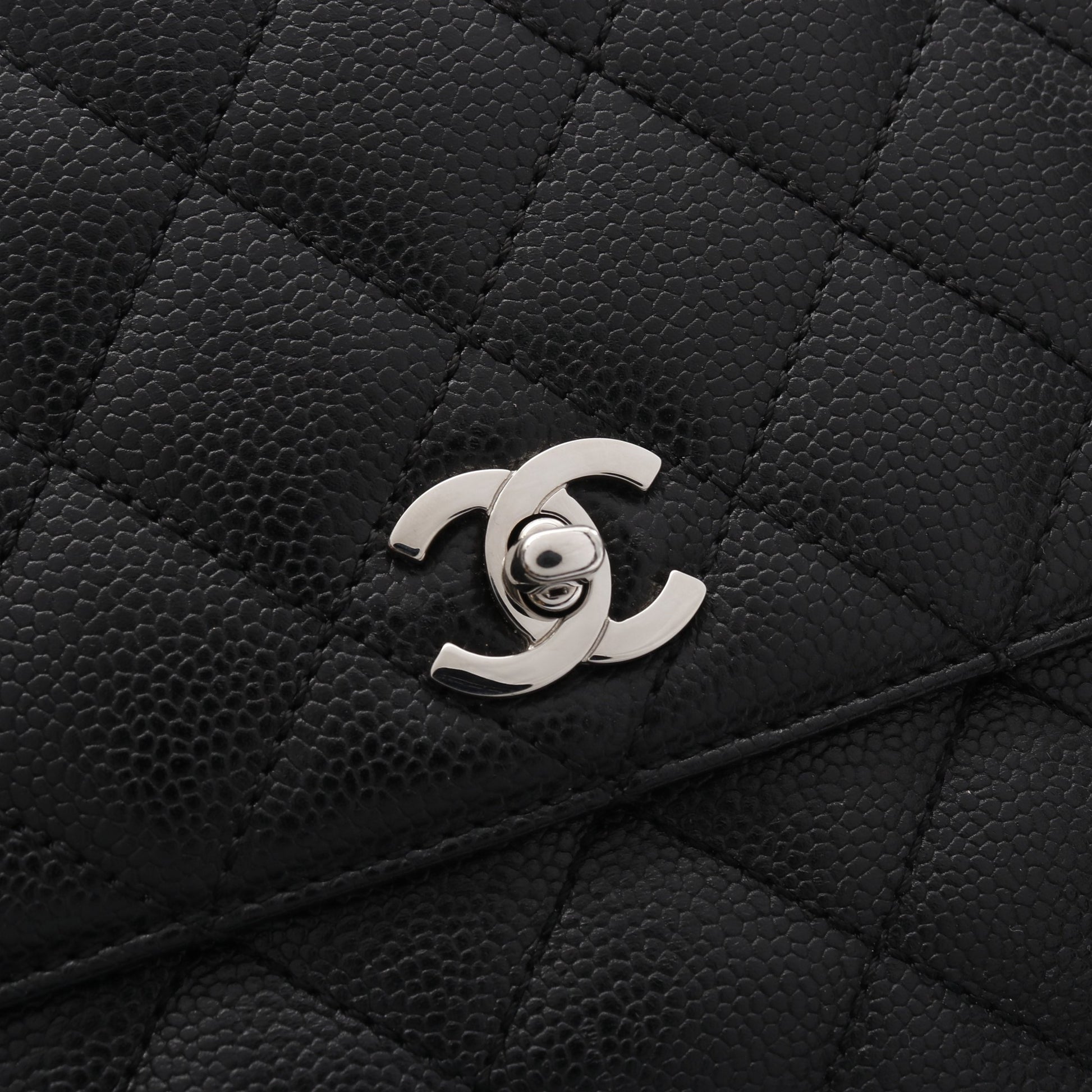 マトラッセ トップハンドルバッグ ハンドバッグ キャビアスキン ブラック シルバー金具 シャネル バッグ CHANEL