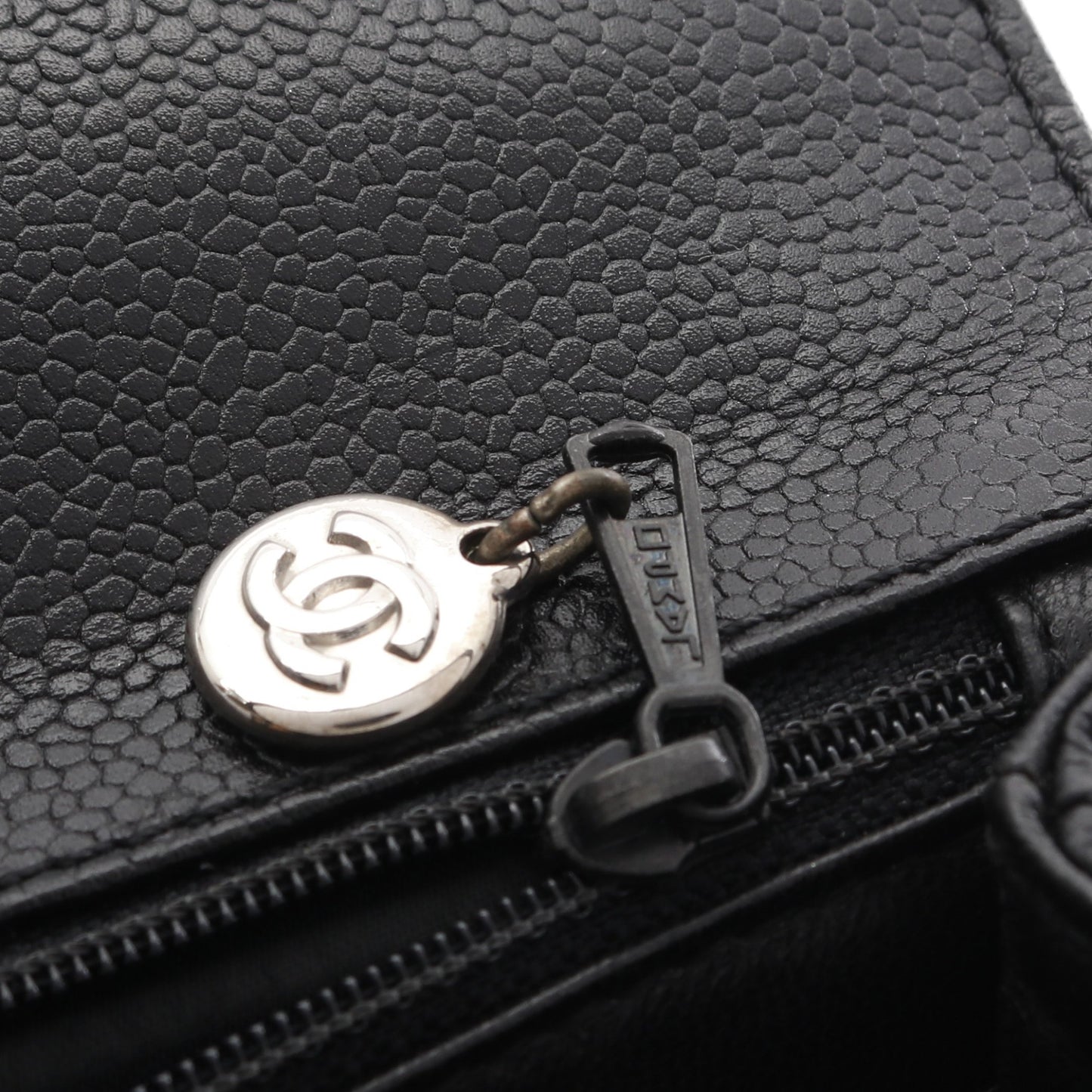 マトラッセ トップハンドルバッグ ハンドバッグ キャビアスキン ブラック シルバー金具 シャネル バッグ CHANEL