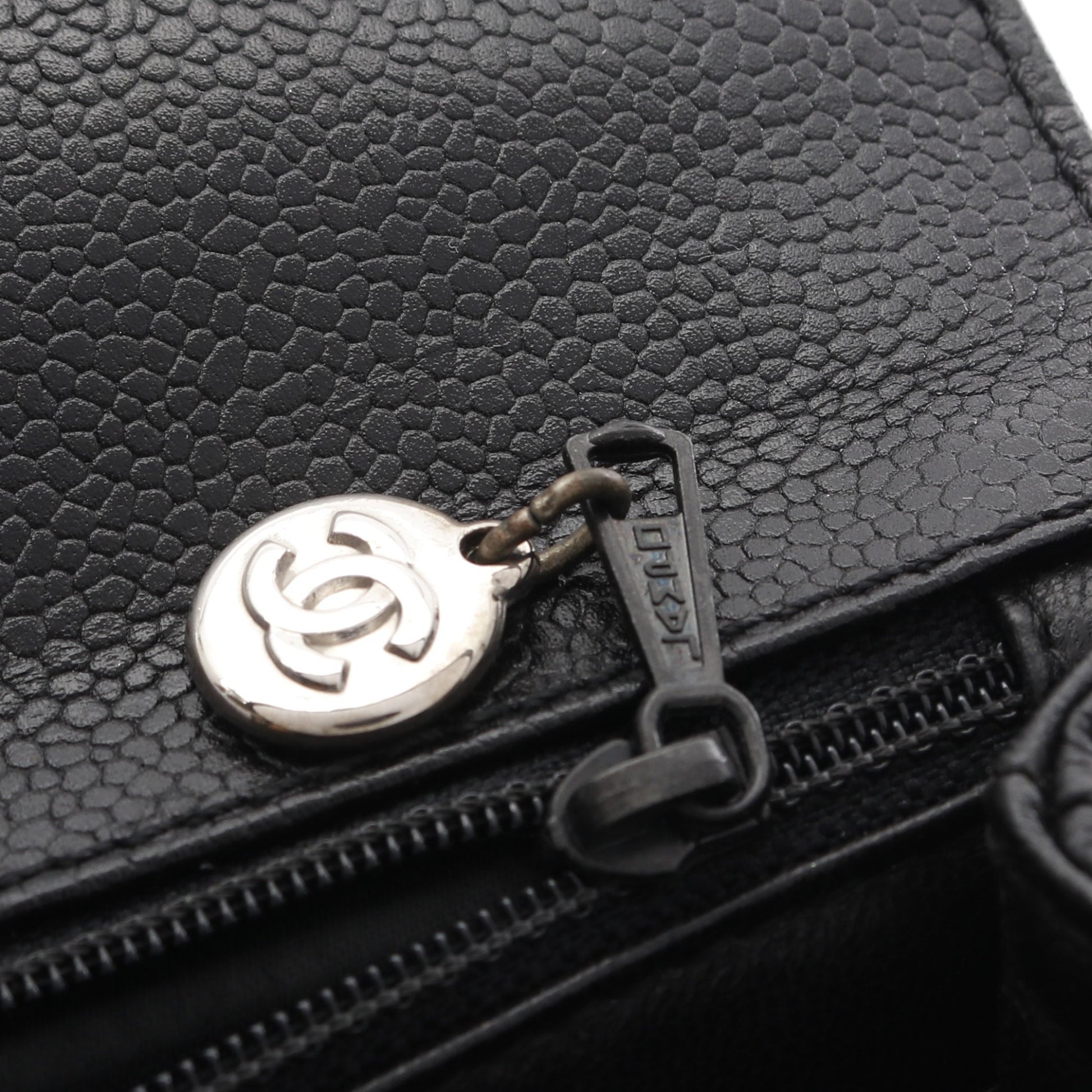 マトラッセ トップハンドルバッグ ハンドバッグ キャビアスキン ブラック シルバー金具 シャネル バッグ CHANEL