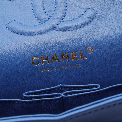 シェブロン Vステッチ Wフラップ Wチェーンショルダーバッグ ラムスキン ブルー ゴールド金具 シャネル バッグ CHANEL