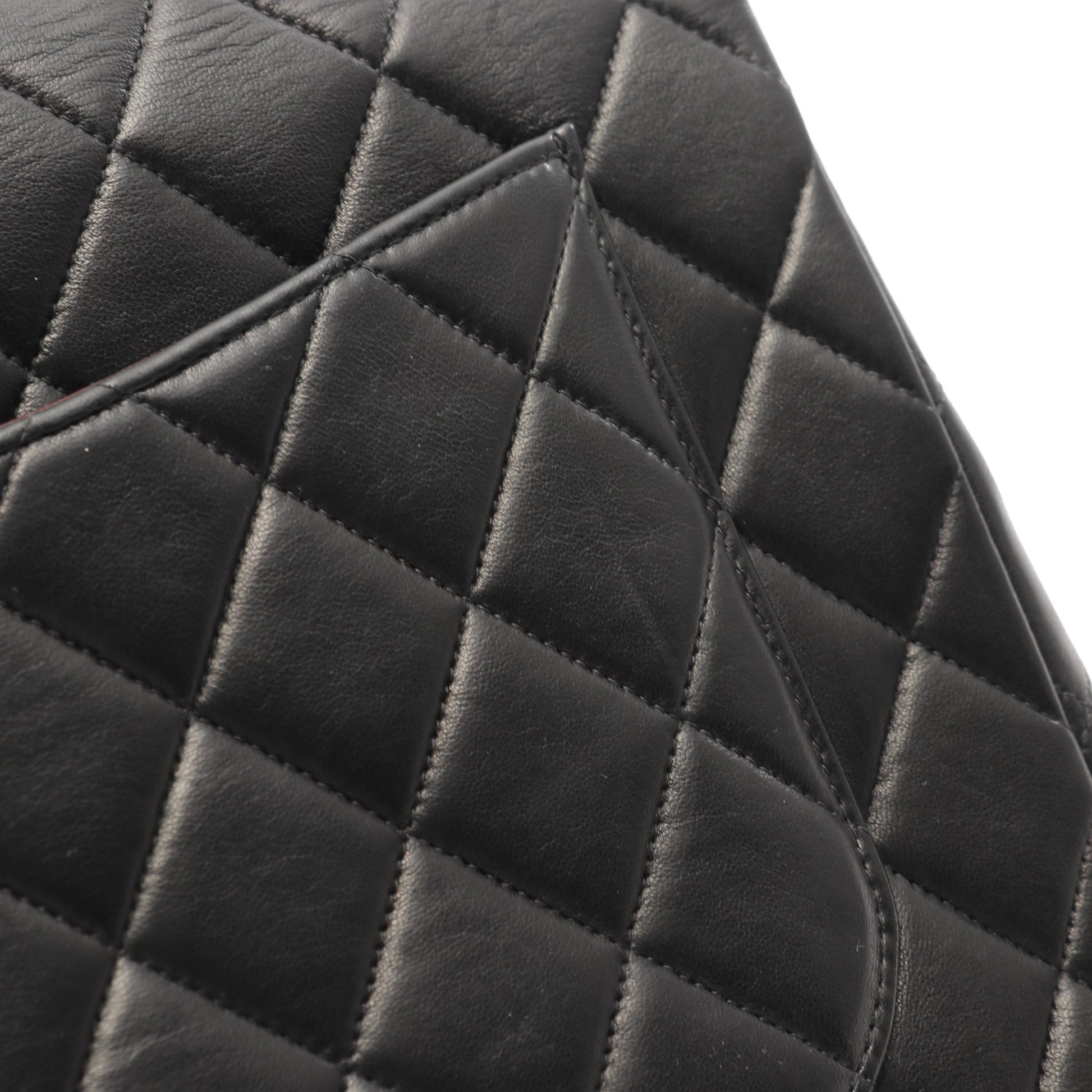 デカマトラッセ30 シングルフラップ Wチェーンショルダーバッグ ラムスキン ブラック ゴールド金具 シャネル バッグ CHANEL