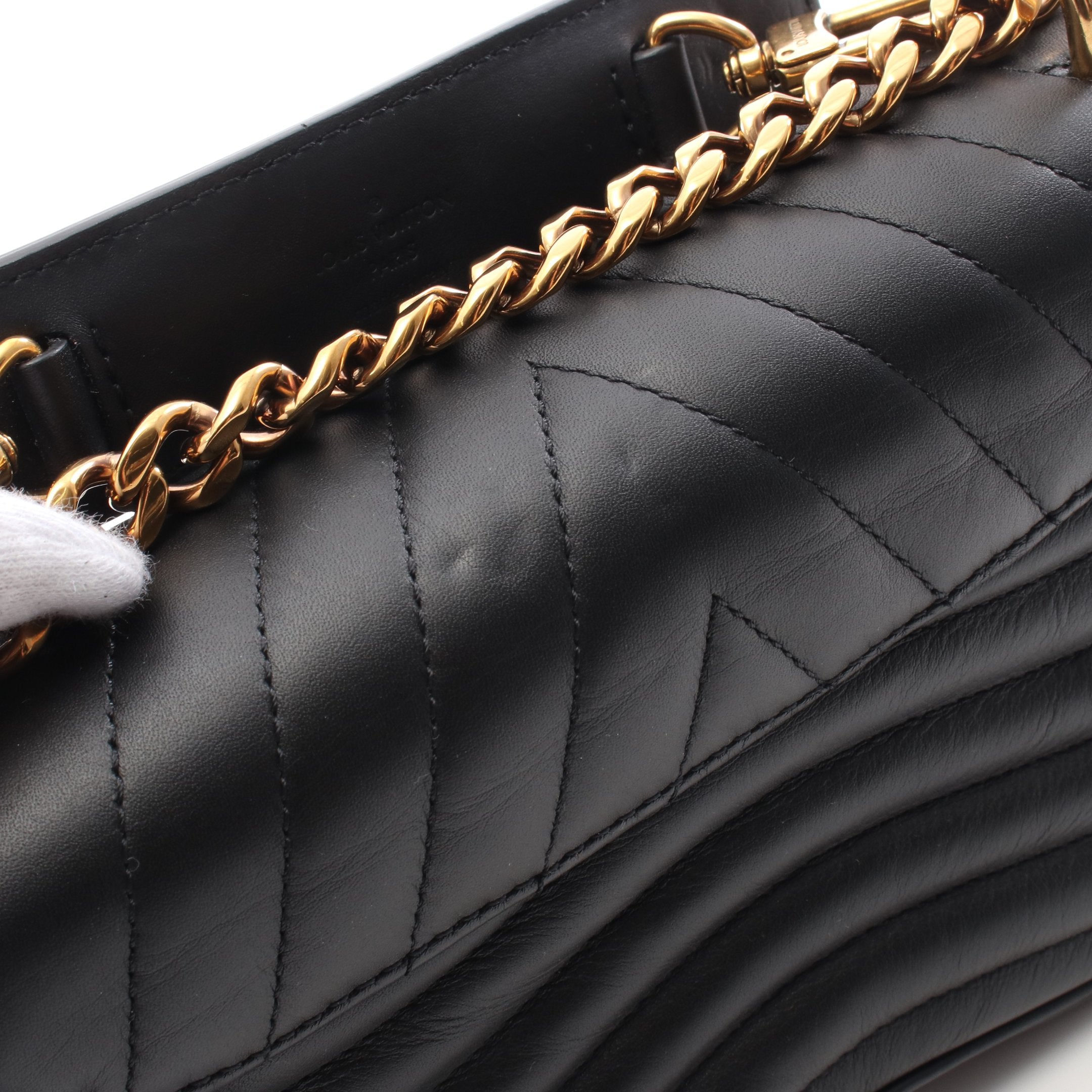 ニューウェーブ チェーンバッグ PM チェーンショルダーバッグ レザー