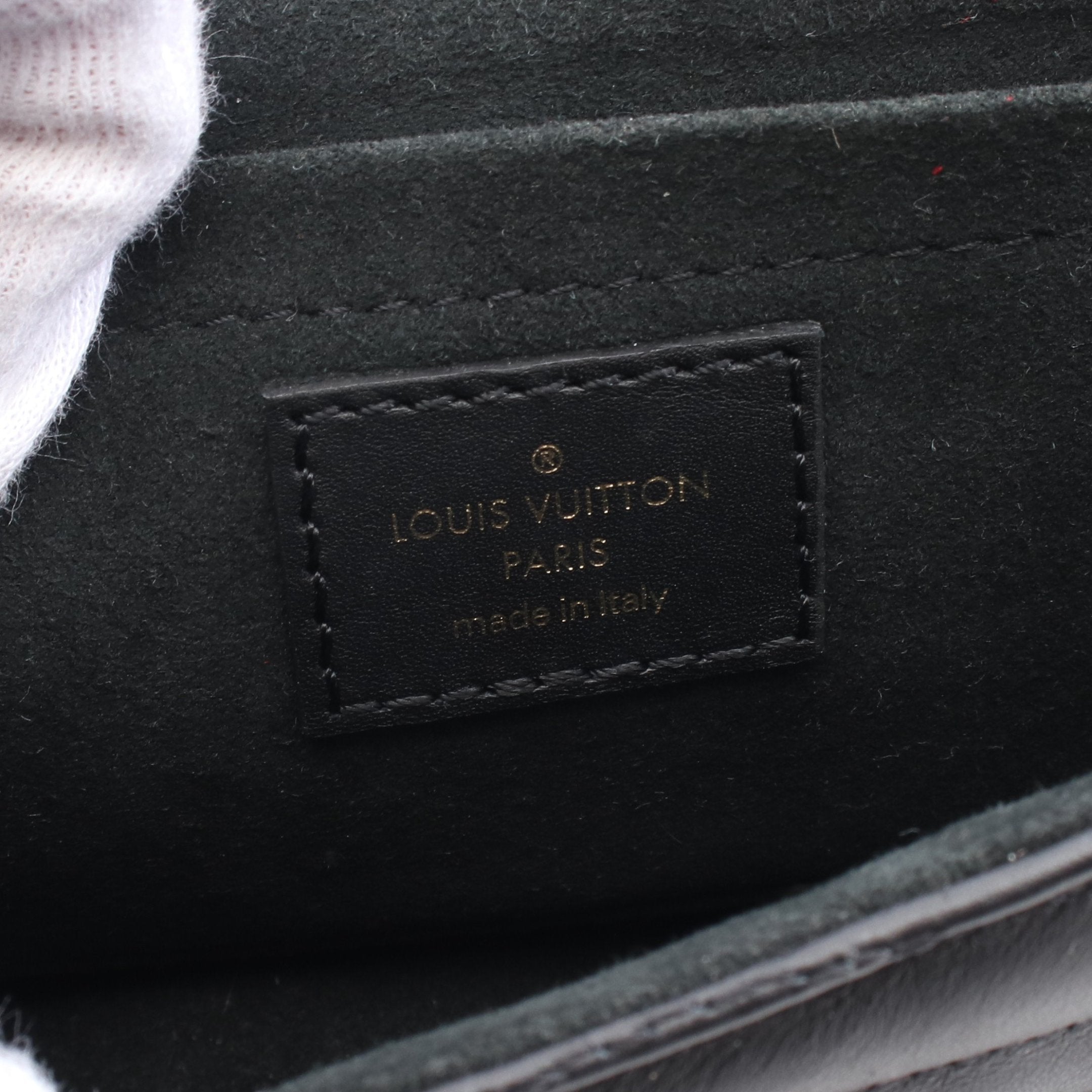 ニューウェーブ チェーンバッグ PM チェーンショルダーバッグ レザー