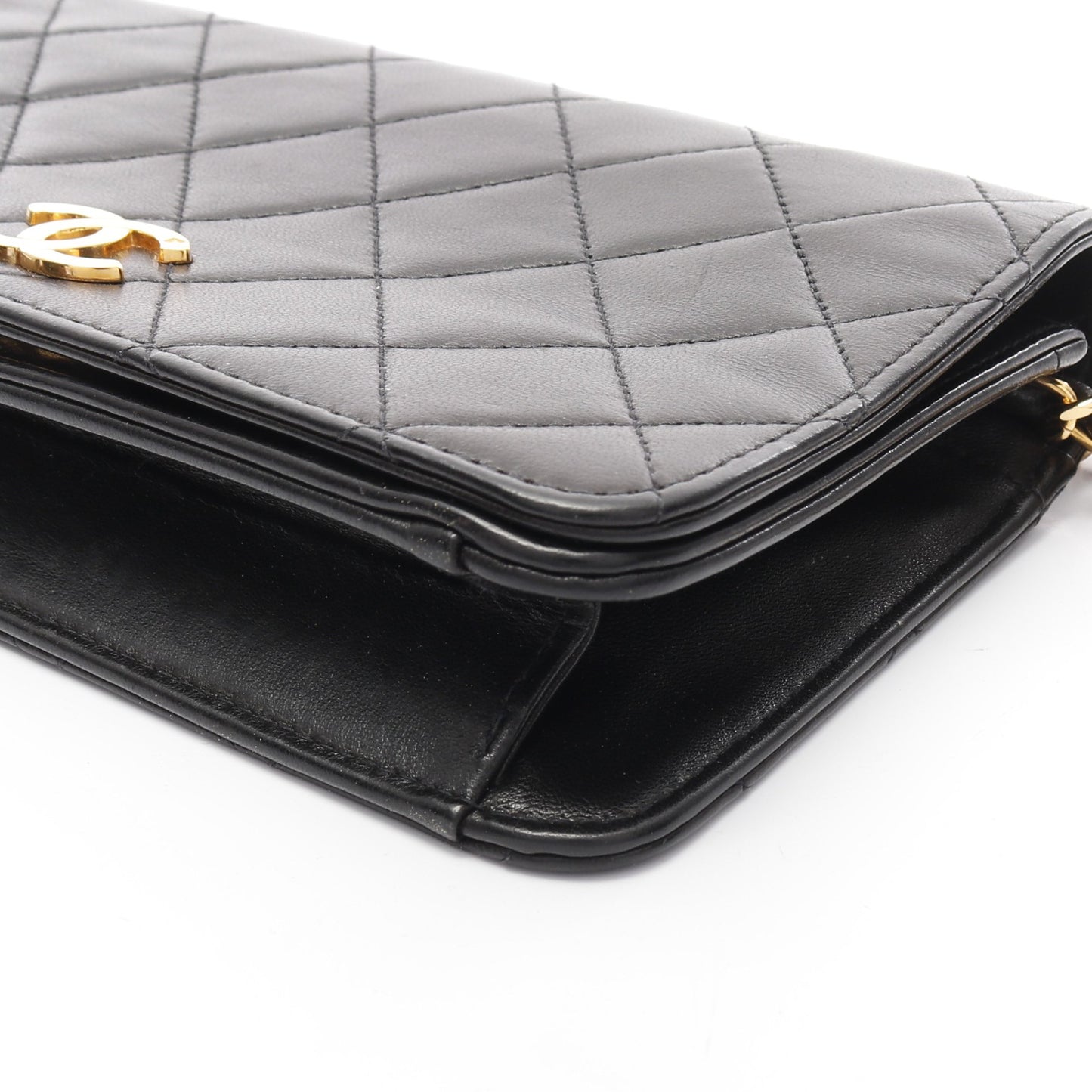 ミニマトラッセ フルフラップ チェーンショルダーバッグ ラムスキン ブラック ゴールド金具 シャネル バッグ CHANEL