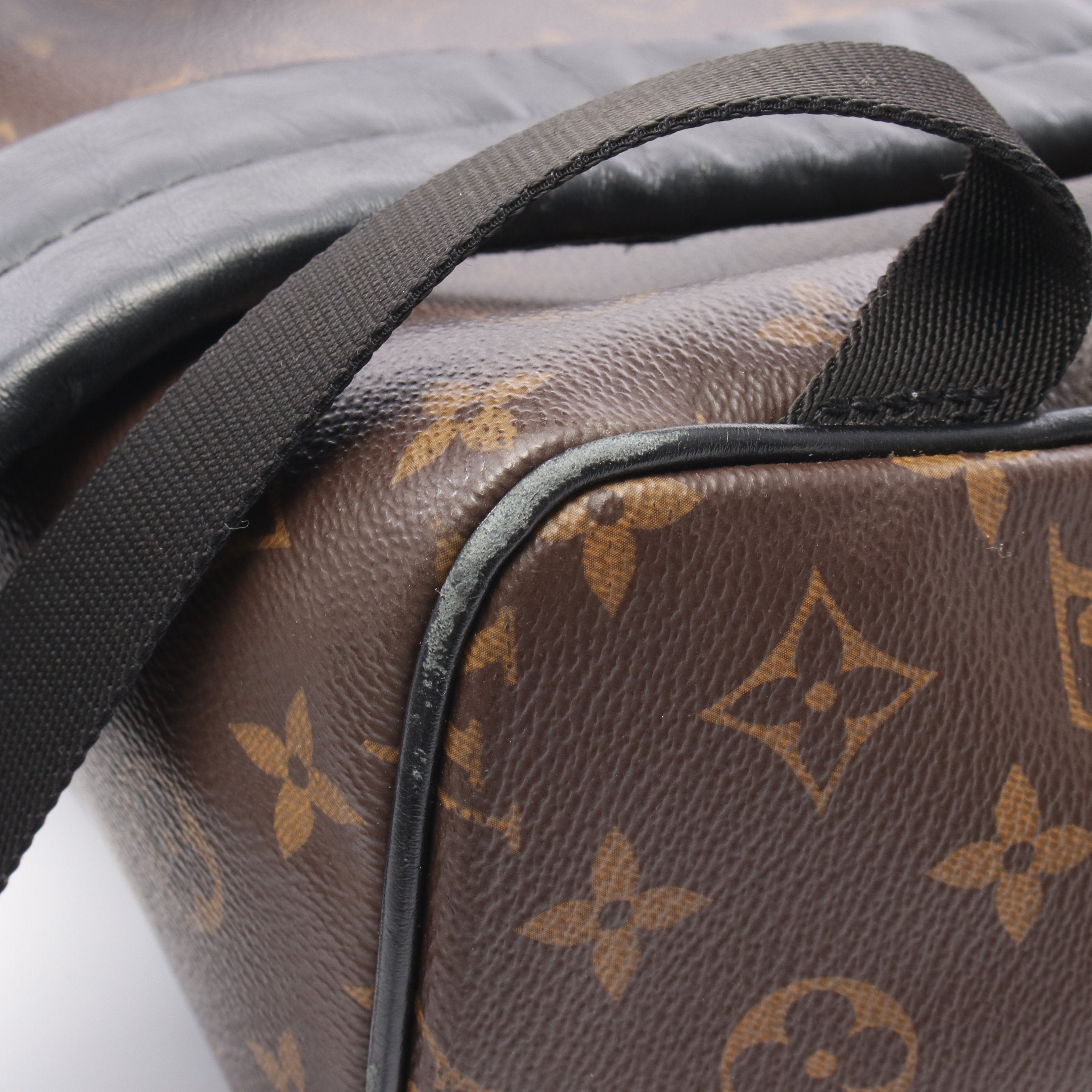 ルイヴィトン モノグラム ジョッシュ バックパック