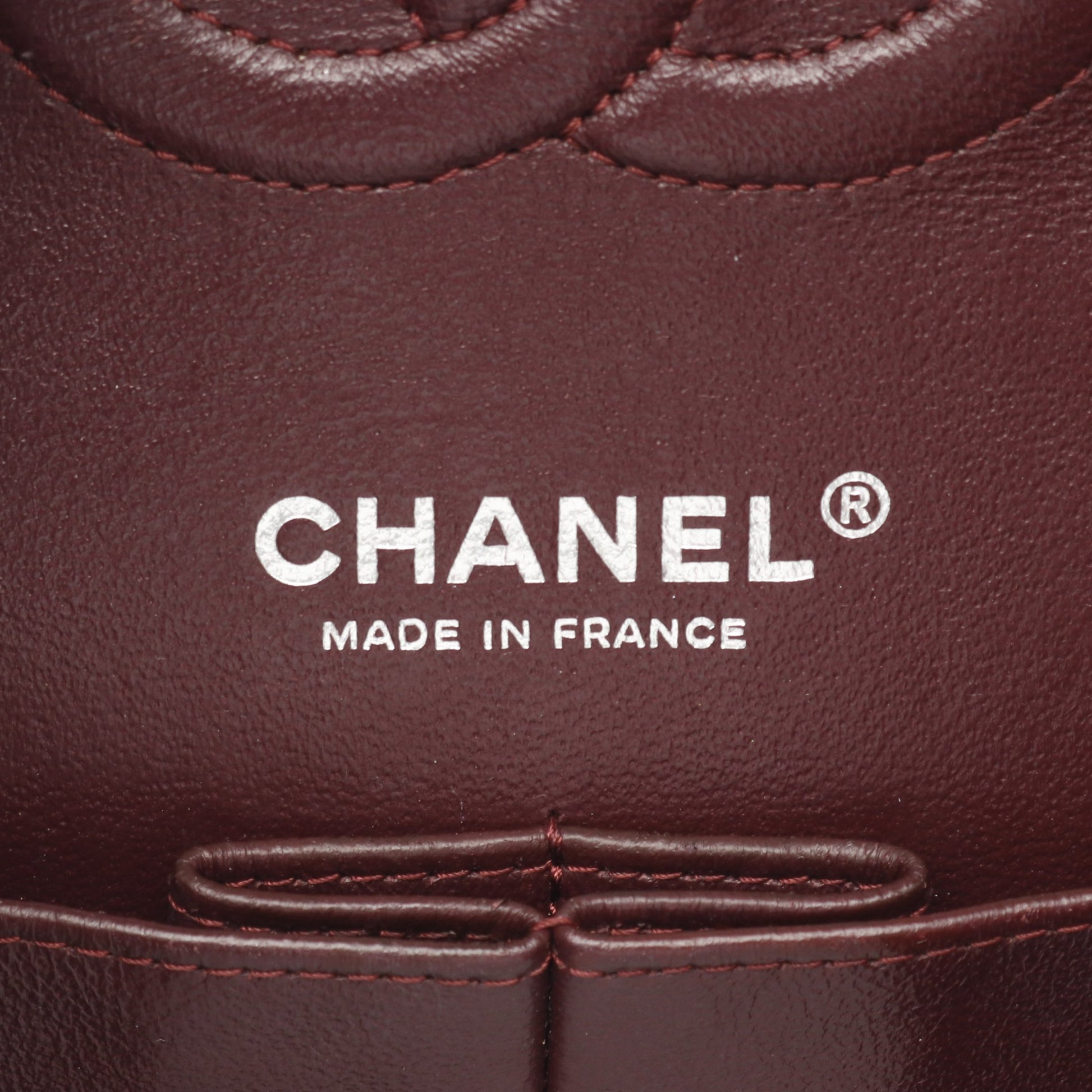 マトラッセ Wフラップ Wチェーンショルダーバッグ キャビアスキン ブラック シルバー金具 シャネル バッグ CHANEL