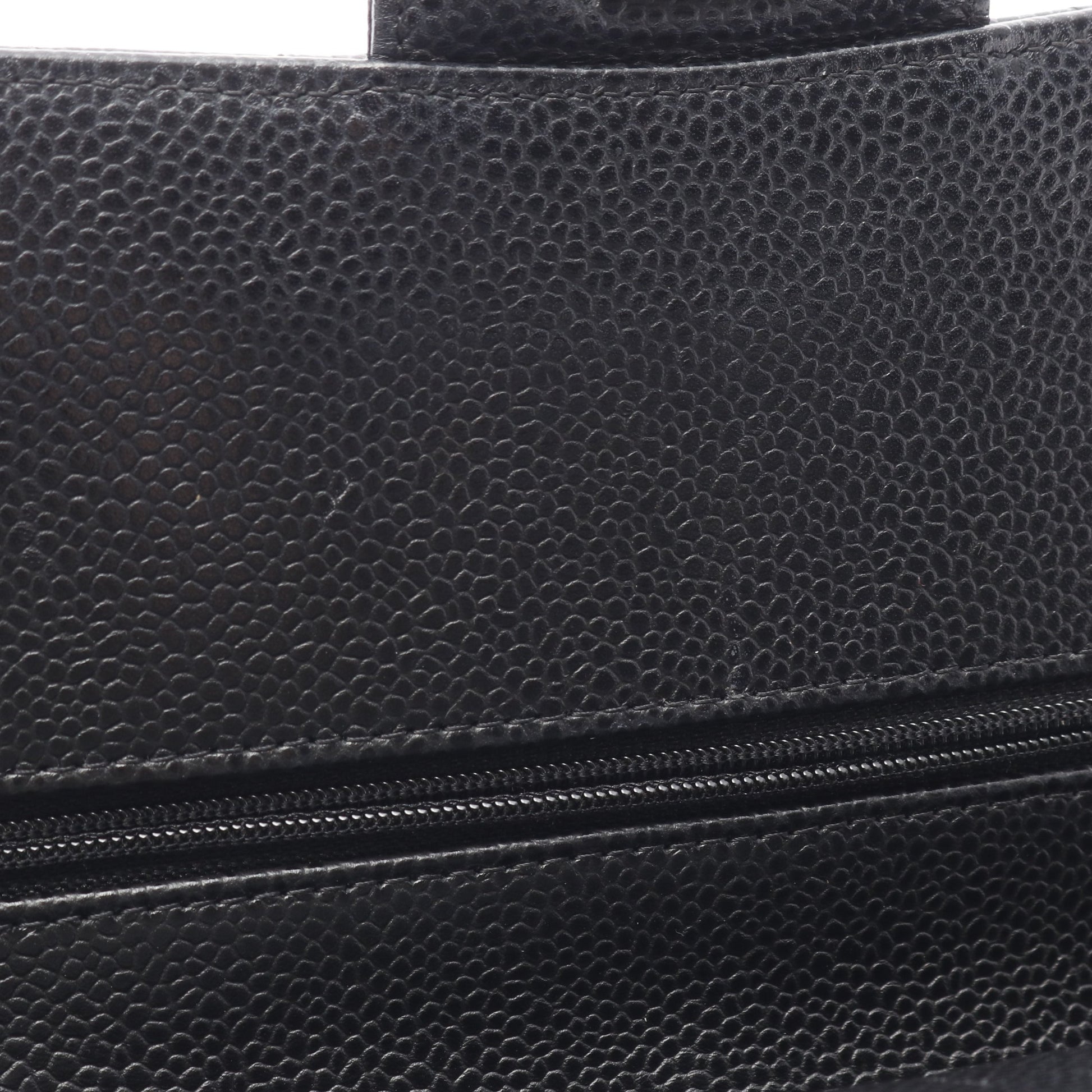 マトラッセ Wフラップ Wチェーンショルダーバッグ キャビアスキン ブラック シルバー金具 シャネル バッグ CHANEL