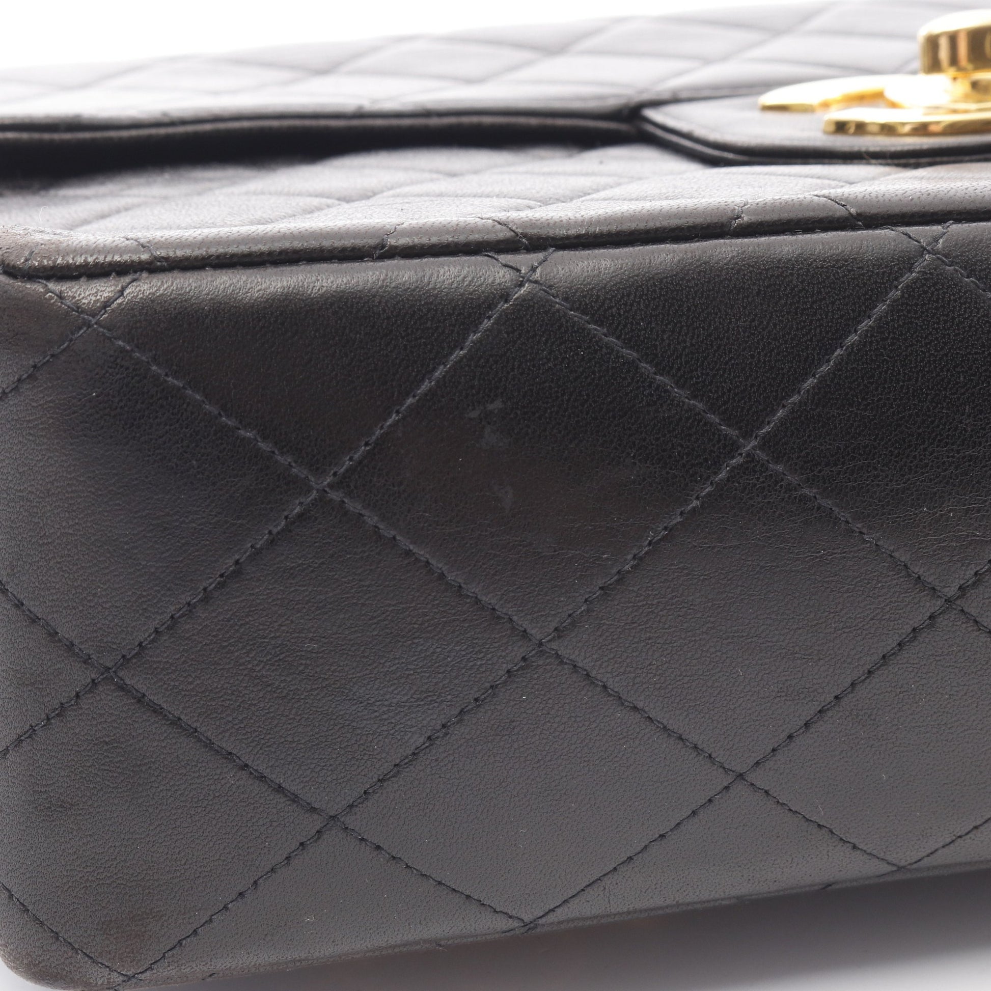 デカマトラッセ30 シングルフラップ Wチェーンショルダーバッグ ラムスキン ブラック ゴールド金具 シャネル バッグ CHANEL