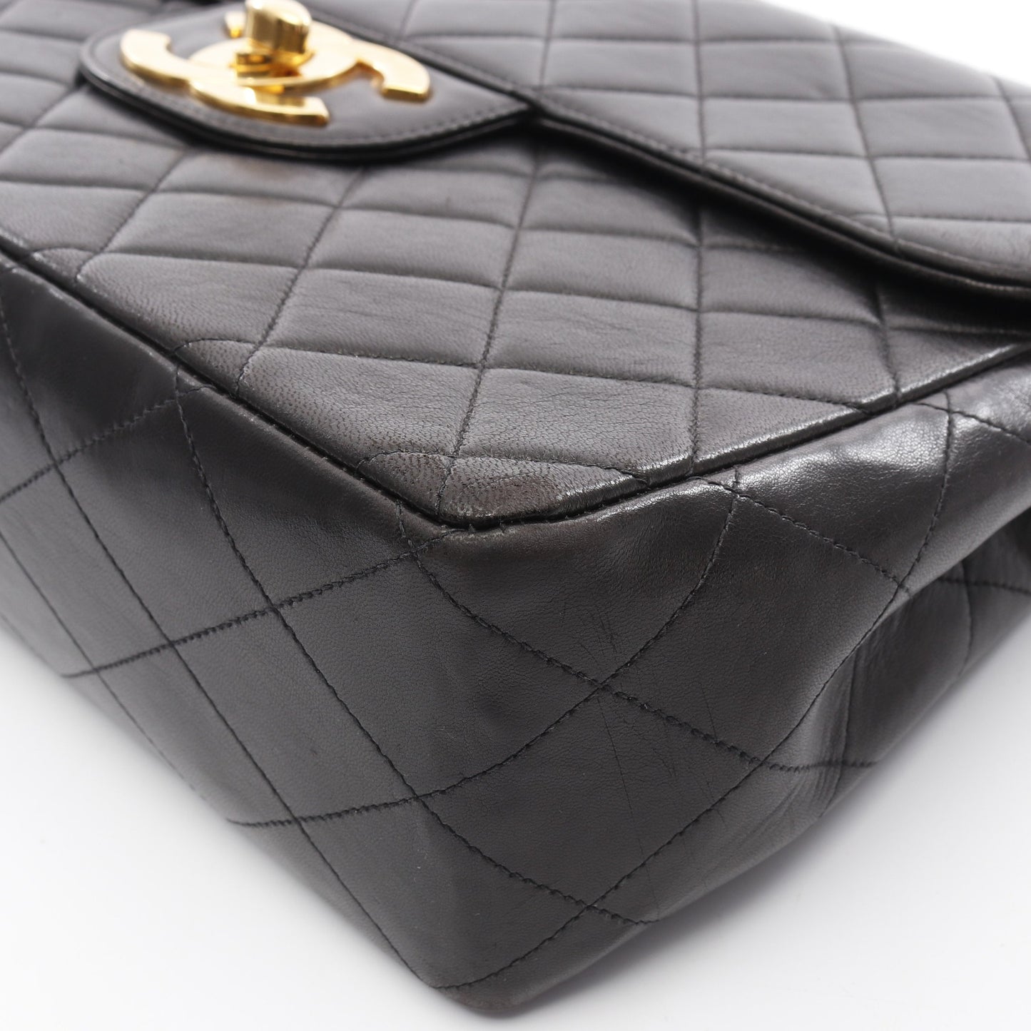 デカマトラッセ30 シングルフラップ Wチェーンショルダーバッグ ラムスキン ブラック ゴールド金具 シャネル バッグ CHANEL