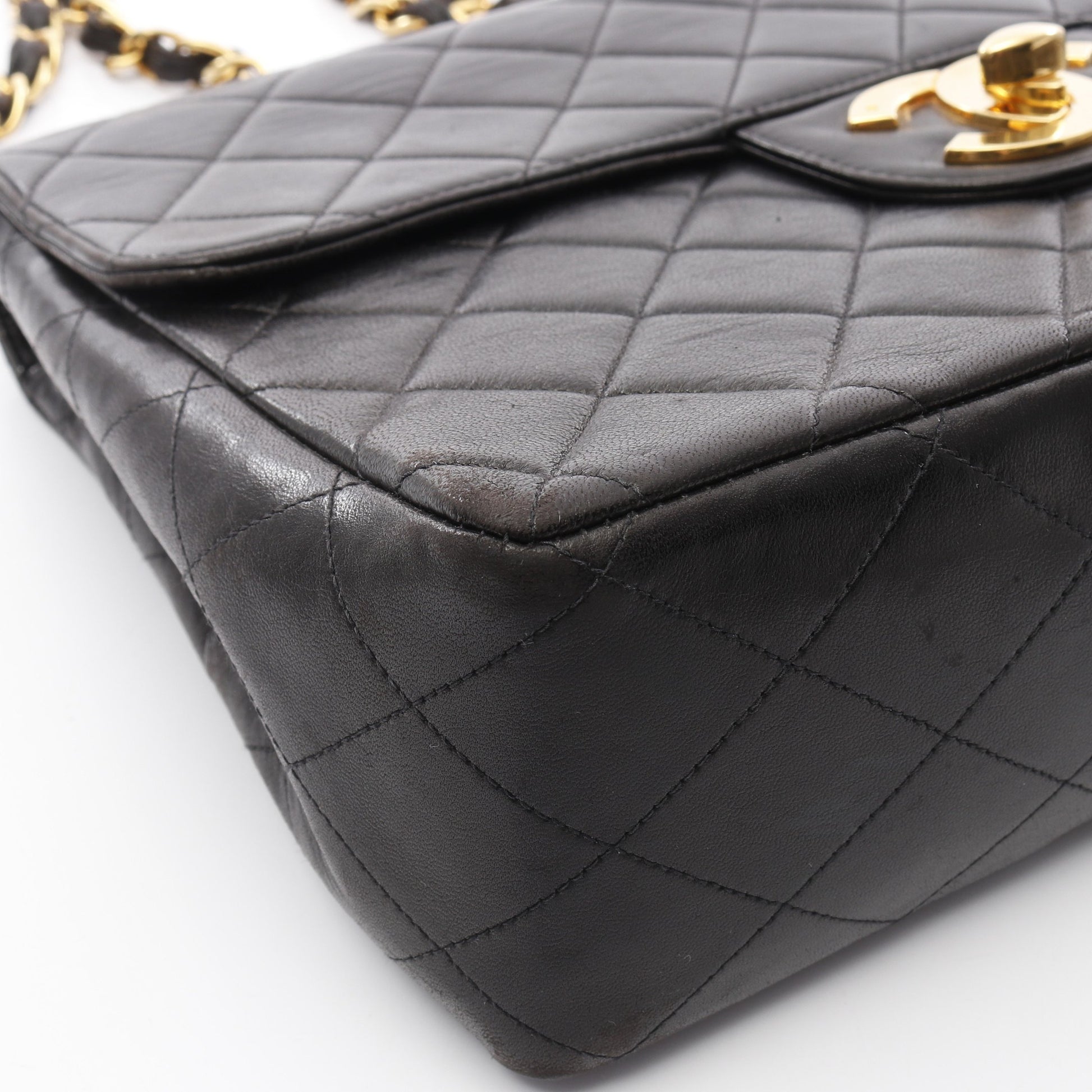 デカマトラッセ30 シングルフラップ Wチェーンショルダーバッグ ラムスキン ブラック ゴールド金具 シャネル バッグ CHANEL