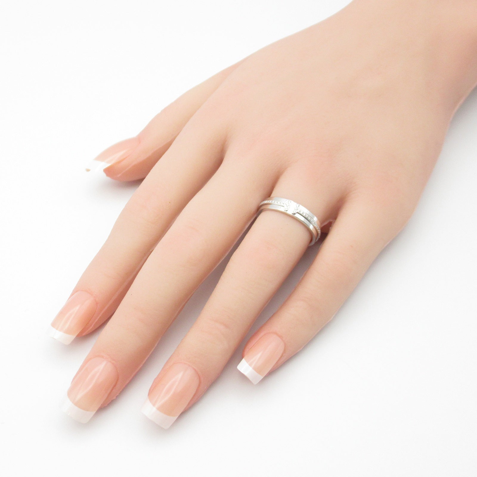 tiffany ティファニー T ナロー ダイヤモンド リング ホワイトゴールド