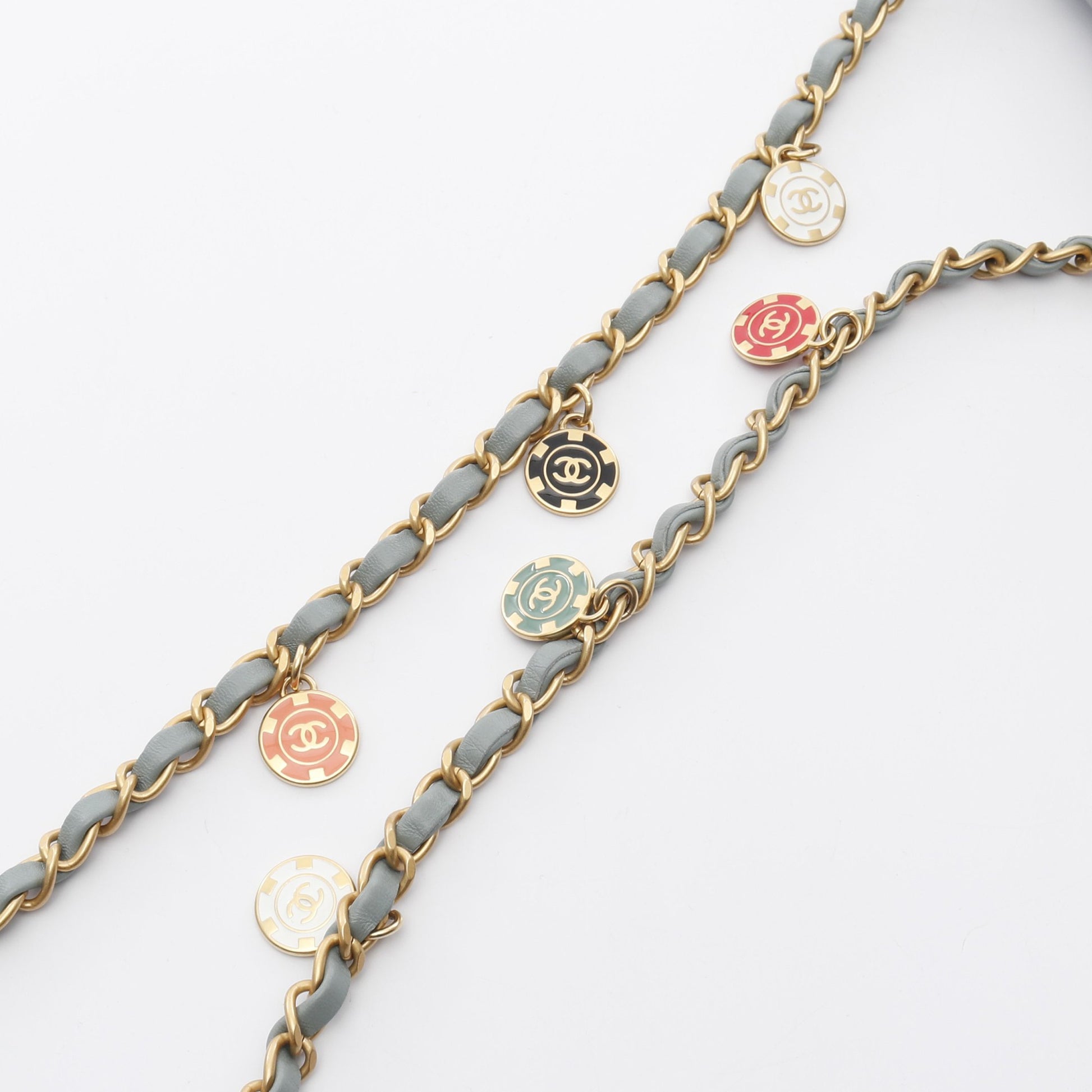 ミニマトラッセ チェーンショルダーバッグ ラムスキン ブルーグレー ゴールド金具 シャネル バッグ CHANEL