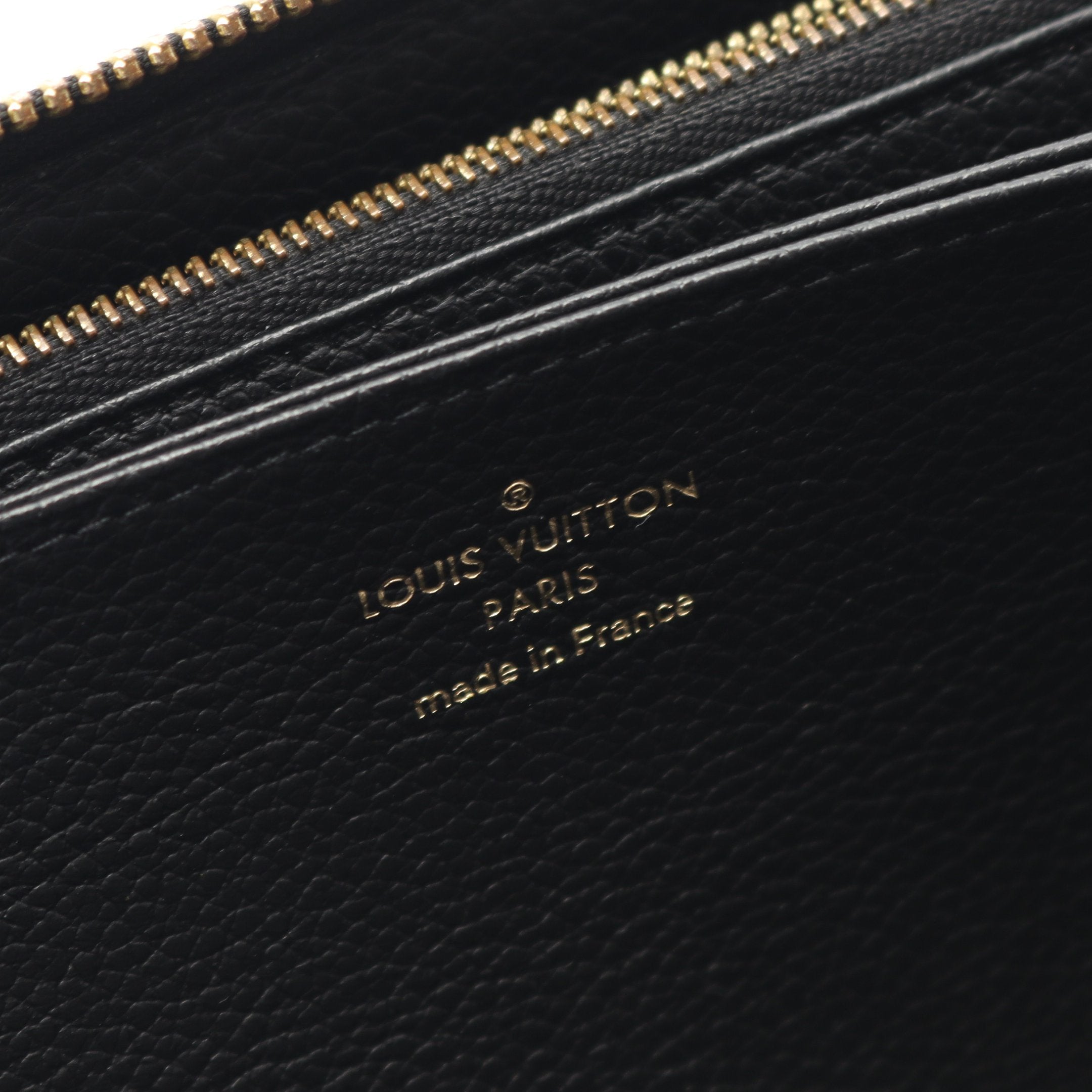 ジッピーウォレット モノグラムアンプラント ノワール ラウンド