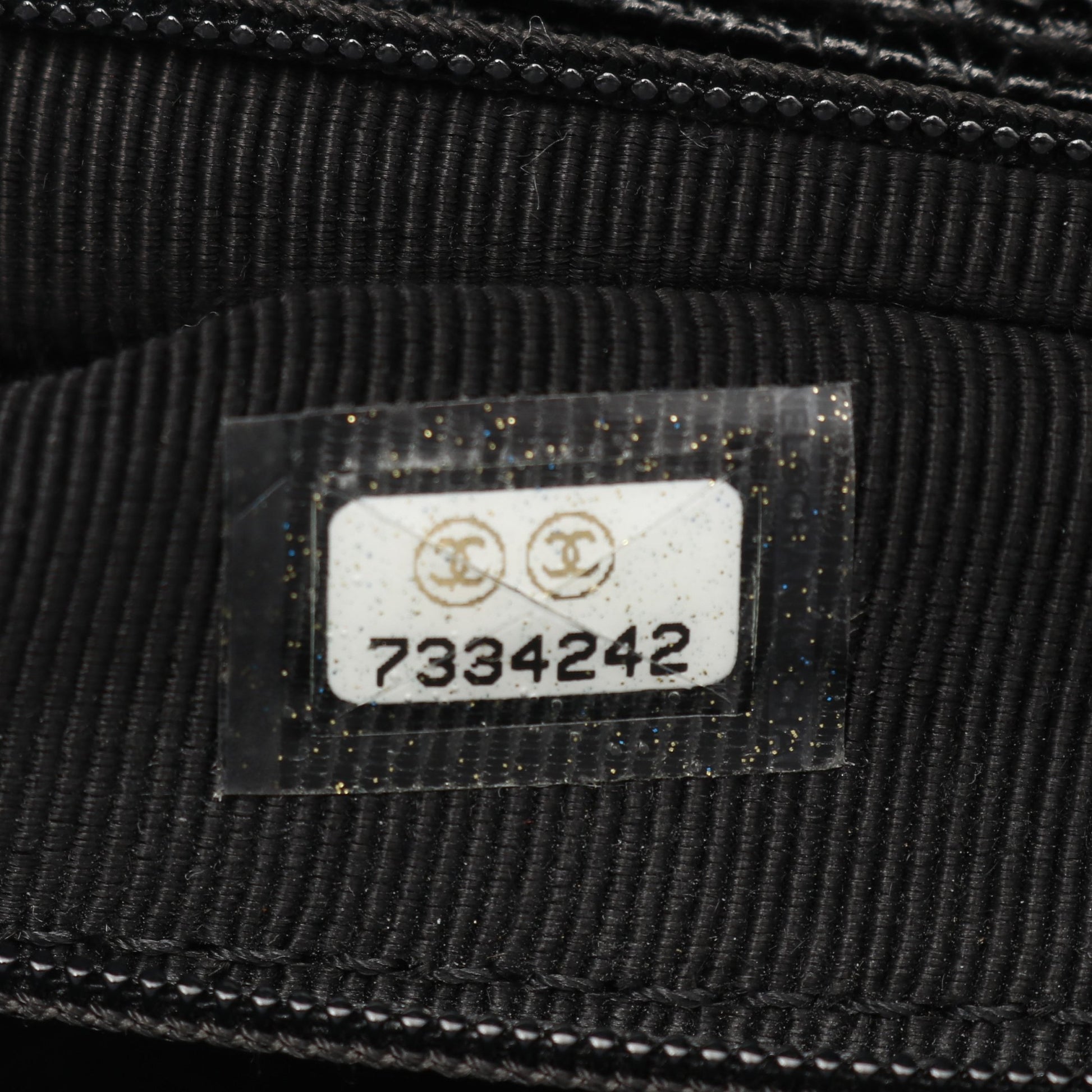 マトラッセ ハンドバッグ キャビアスキン ブラック ゴールド金具 シャネル バッグ CHANEL