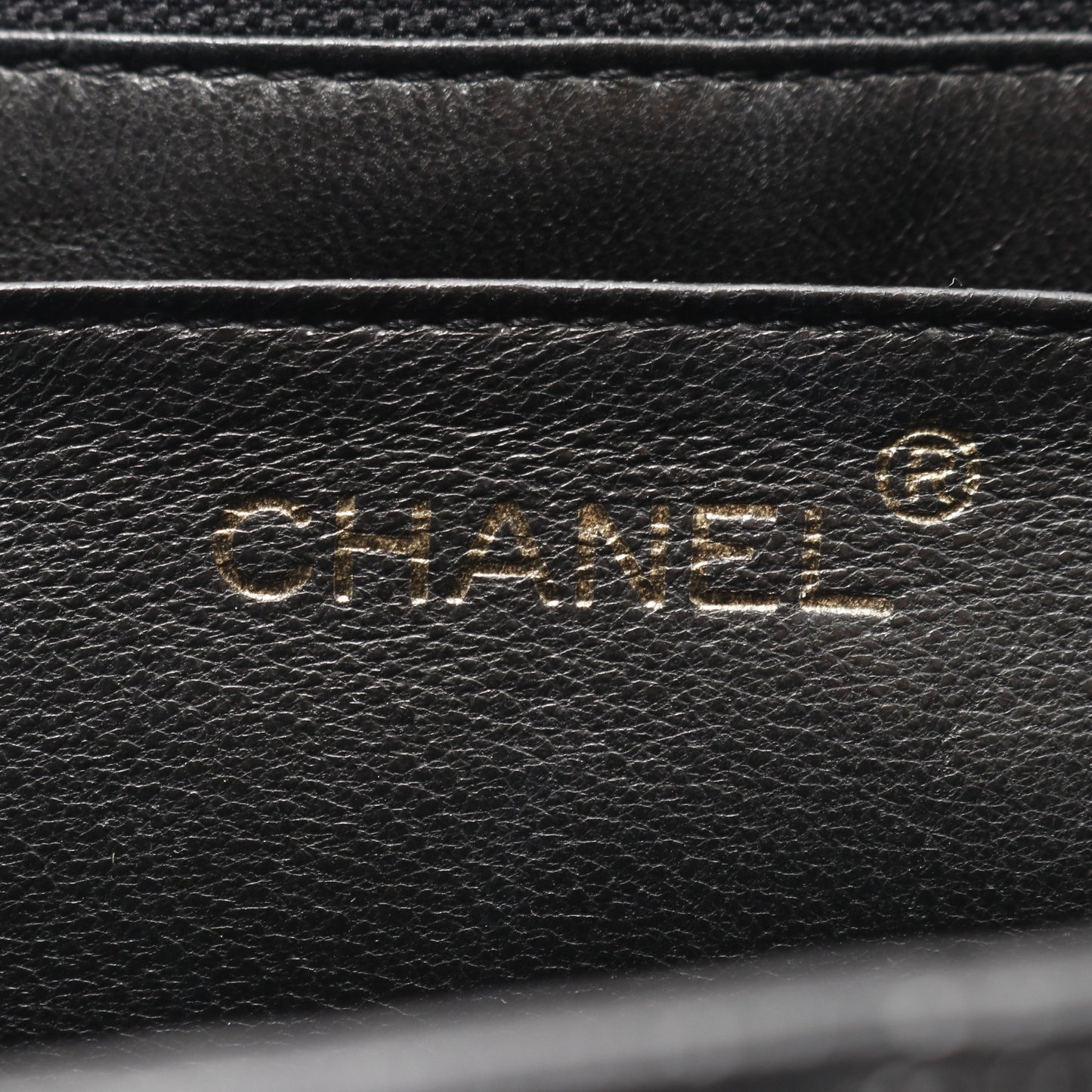 マトラッセ ハンドバッグ キャビアスキン ブラック ゴールド金具 シャネル バッグ CHANEL