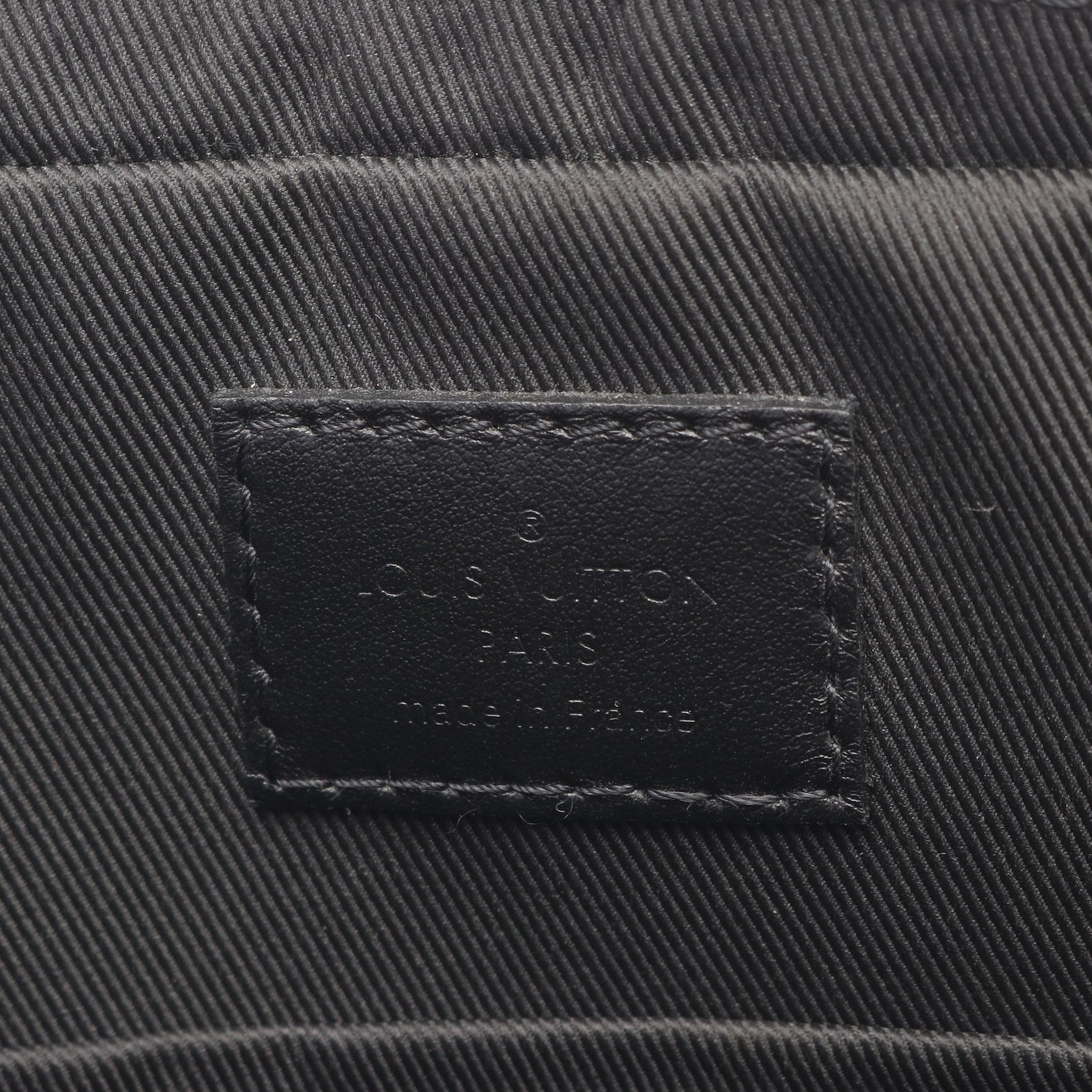 デュオ メッセンジャー モノグラムシャドウ ノワール ショルダーバッグ レザー ブラック ルイヴィトン バッグ LOUIS VUITTON