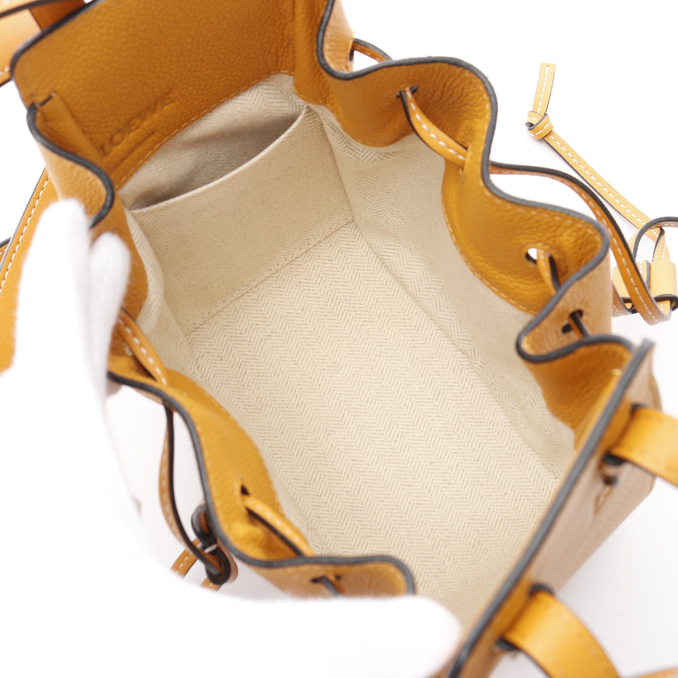 ハンモック ドローストリングバッグ ミニ ハンドバッグ レザー