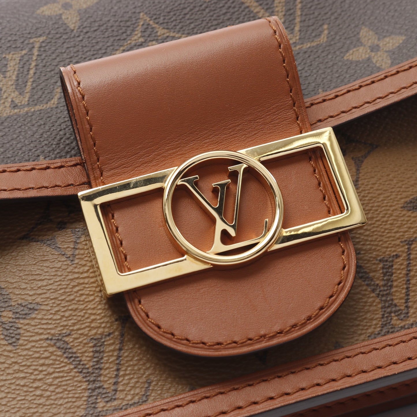 ドーフィーヌ MINI モノグラムリバース ショルダーバッグ PVC レザー ブラウン ベージュ ルイヴィトン バッグ LOUIS VUITTON
