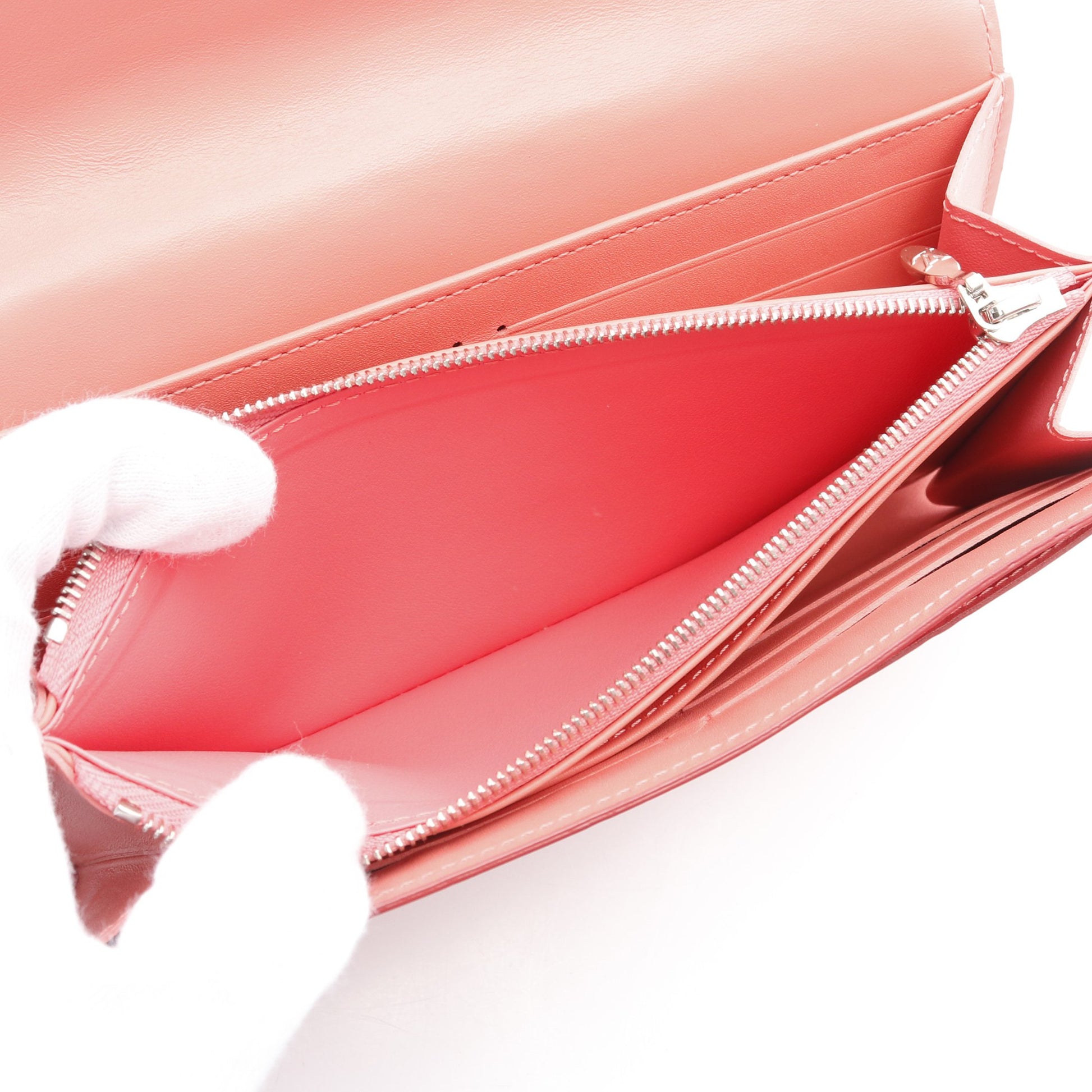 ポルトフォイラ サラ モノグラムヴェルニ ポピーペタル 二つ折り長財布 レザー コーラルピンク ピンク ルイヴィトン 財布・小物 LOUIS VUITTON