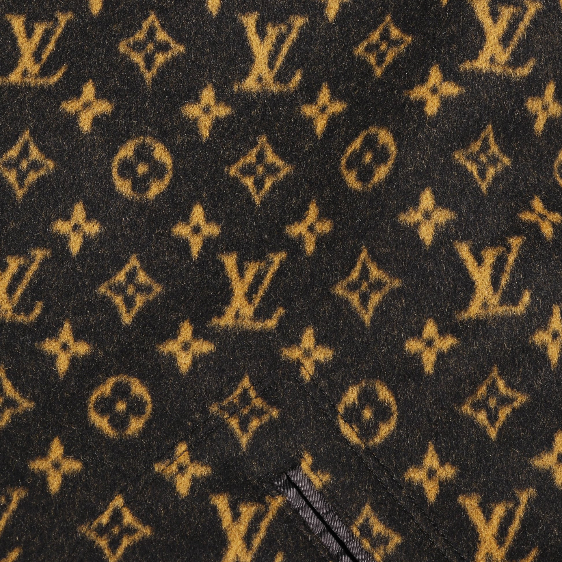 モノグラム コート ウール コットン ブラック ブラウン フード付き 切替 ルイヴィトン アウター LOUIS VUITTON