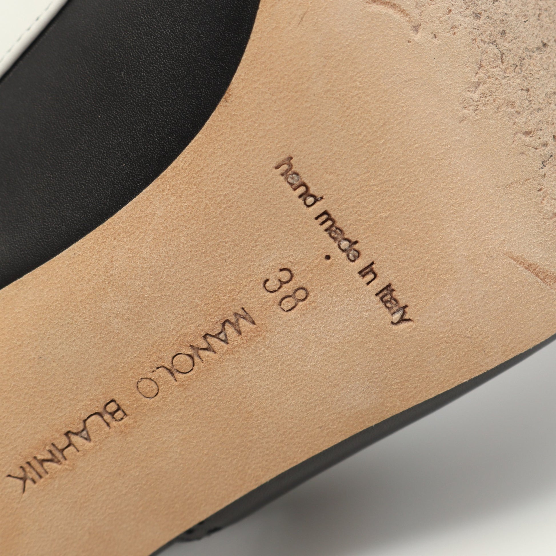 サンダル レザー ブラック ホワイト マノロブラニク シューズ MANOLO BLAHNIK