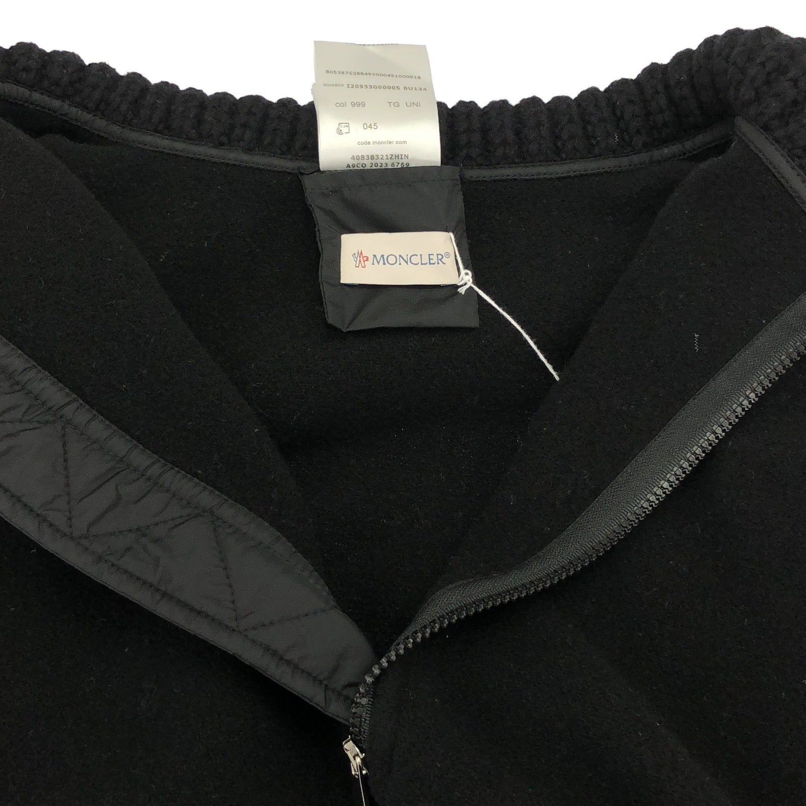 ポンチョ ポンチョ ウール ブラック モンクレール アウター MONCLER