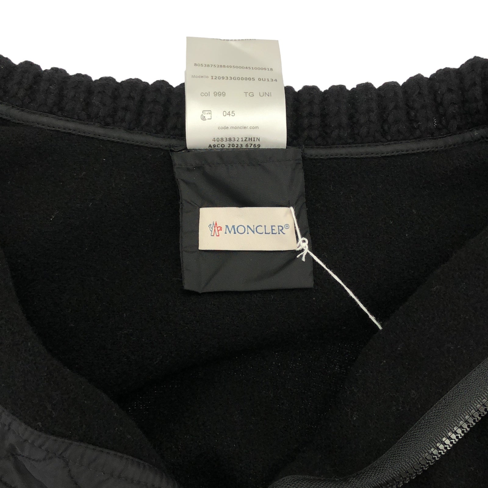 ポンチョ ポンチョ ウール ブラック モンクレール アウター MONCLER